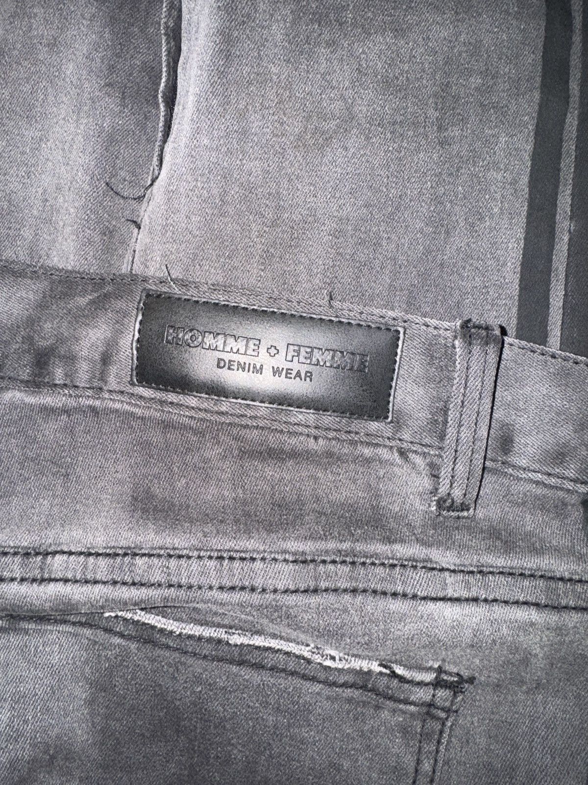 Homme + Femme La Homme + Femme Striped Jeans Size US 33 - 1 Thumbnail
