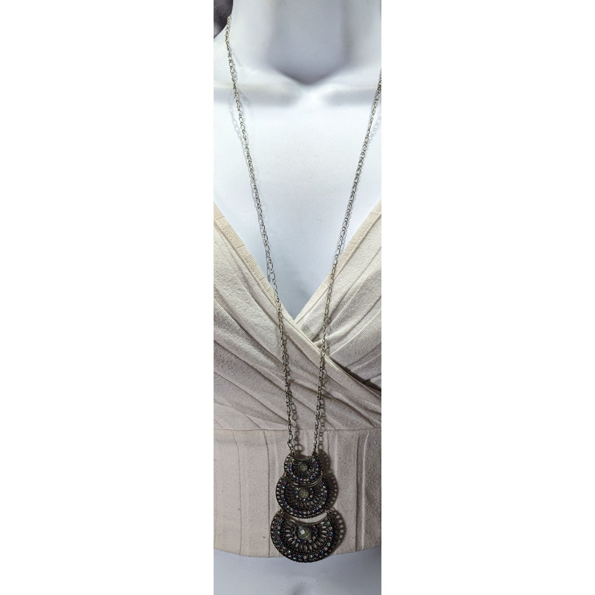 Other Bohemian Pastel Articulated Layered Medallion Pendant Neckla Size ONE SIZE - 4 Thumbnail