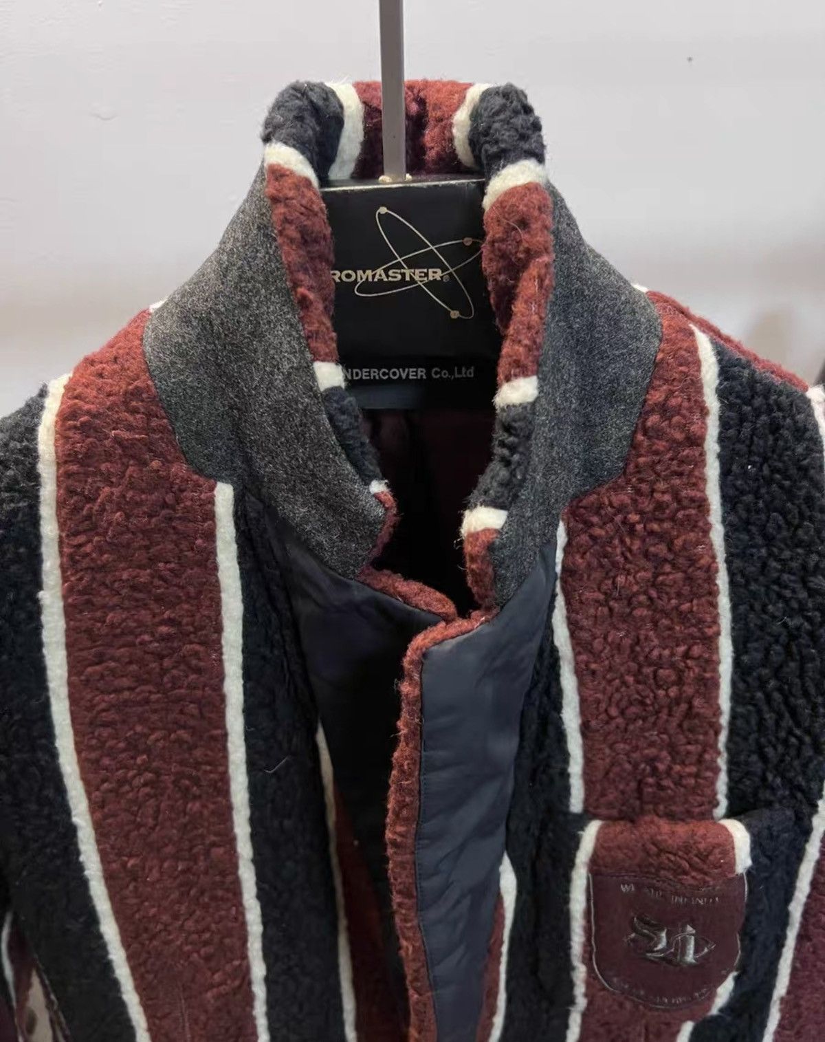 Undercover Undercover Fall/Winter 2018 Runway Striped Teddy Bear Blazer Size US S / EU 44-46 / 1 - 5 Thumbnail