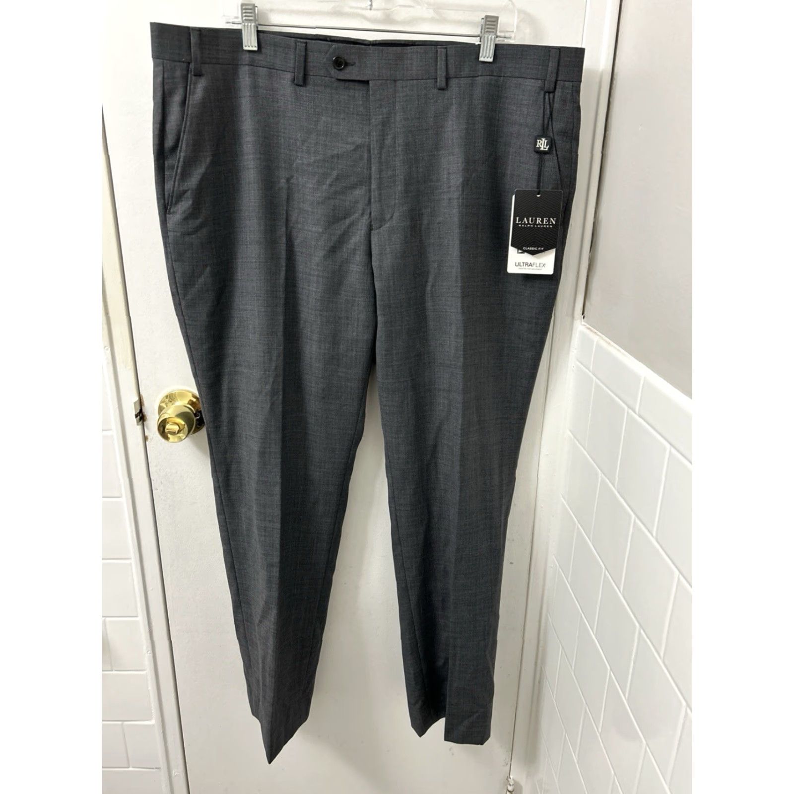 Ralph Lauren Lauren Ralph Lauren Dress Pants Mens 40x30 Gray Wool Blend Classic Fit NWT Flat Front Wrinkle Resistant Pockets 70% Wool YKK Dry Clean Only Size US 40 / EU 56 - 2 Thumbnail
