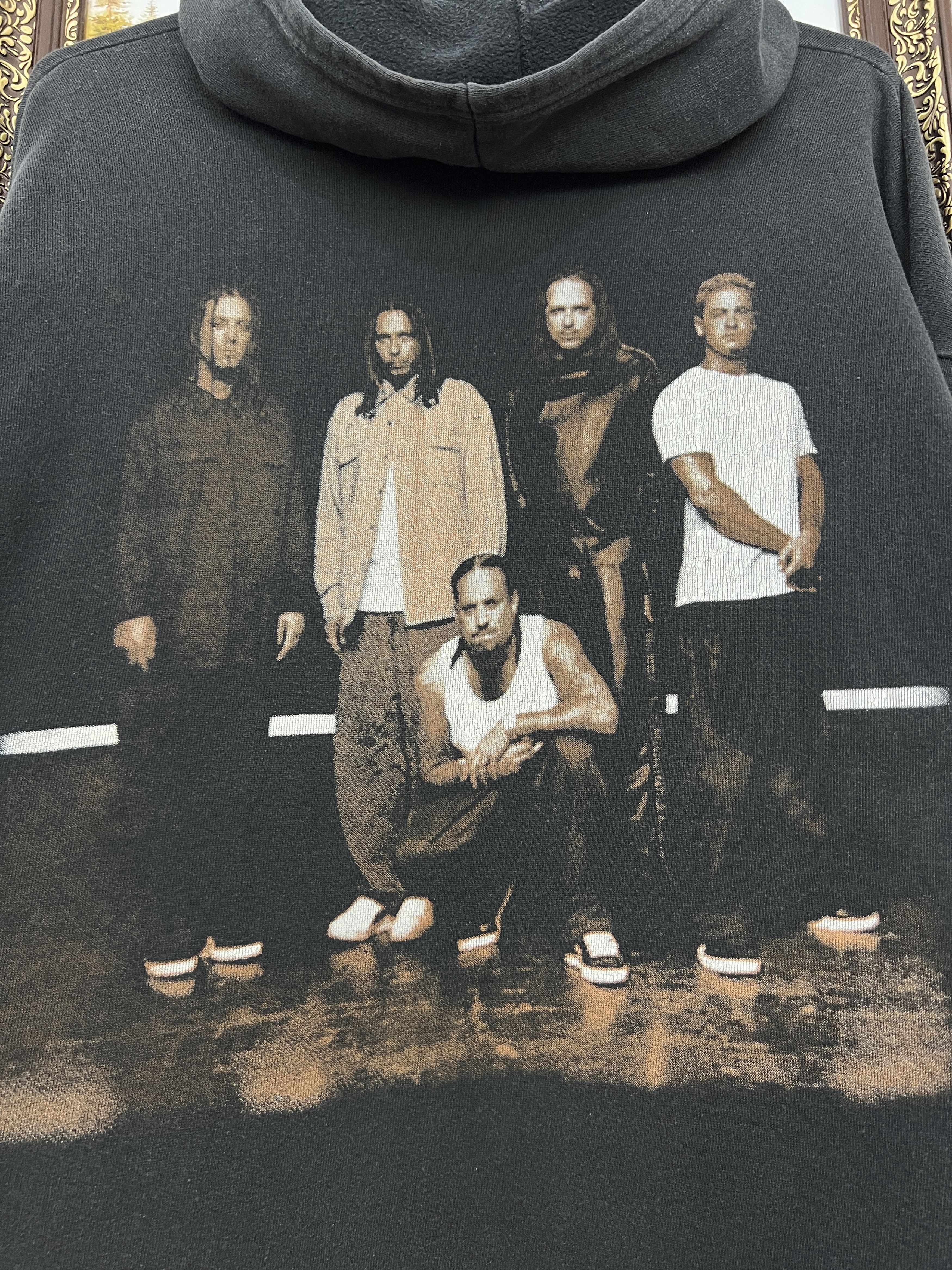 Vintage Vintage Korn Issues Band Hoodie Rare Black Over Print Band Size US L / EU 52-54 / 3 - 10 Thumbnail