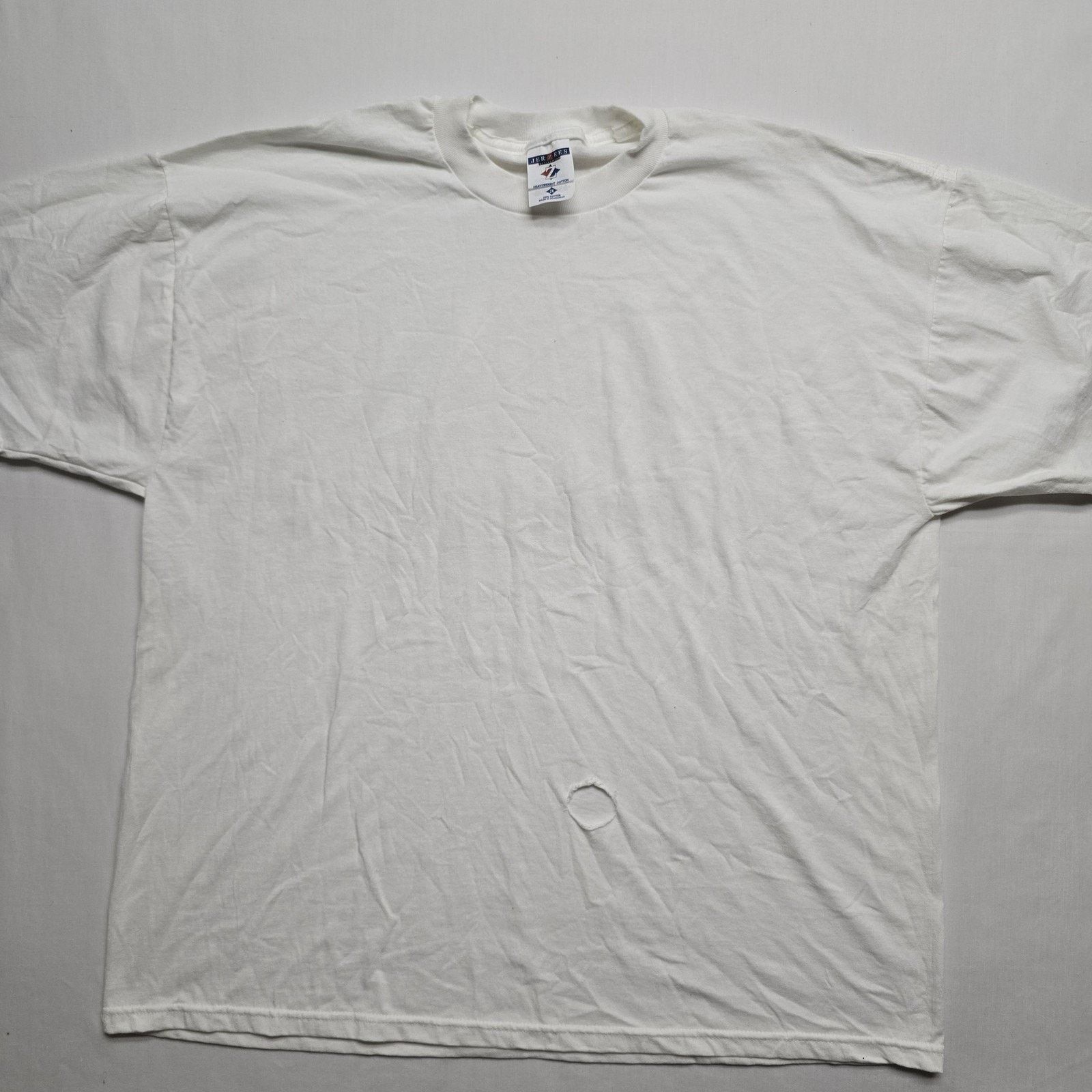 Jerzees Vintage Blank Shirt 2XL White Cotton Crewneck Solid Tee Size US XXL / EU 58 / 5 - 1 Thumbnail