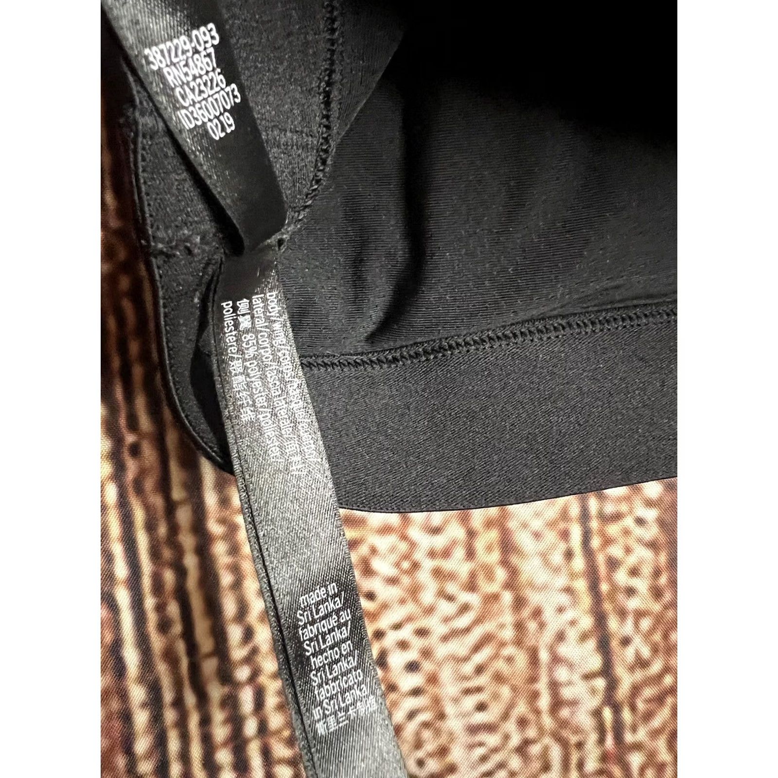 Victoria's Secret Victoria Sport Sports Bra Wireless Racerback S Black Womens Victoria's Secret Shirt? Size ONE SIZE - 4 Thumbnail