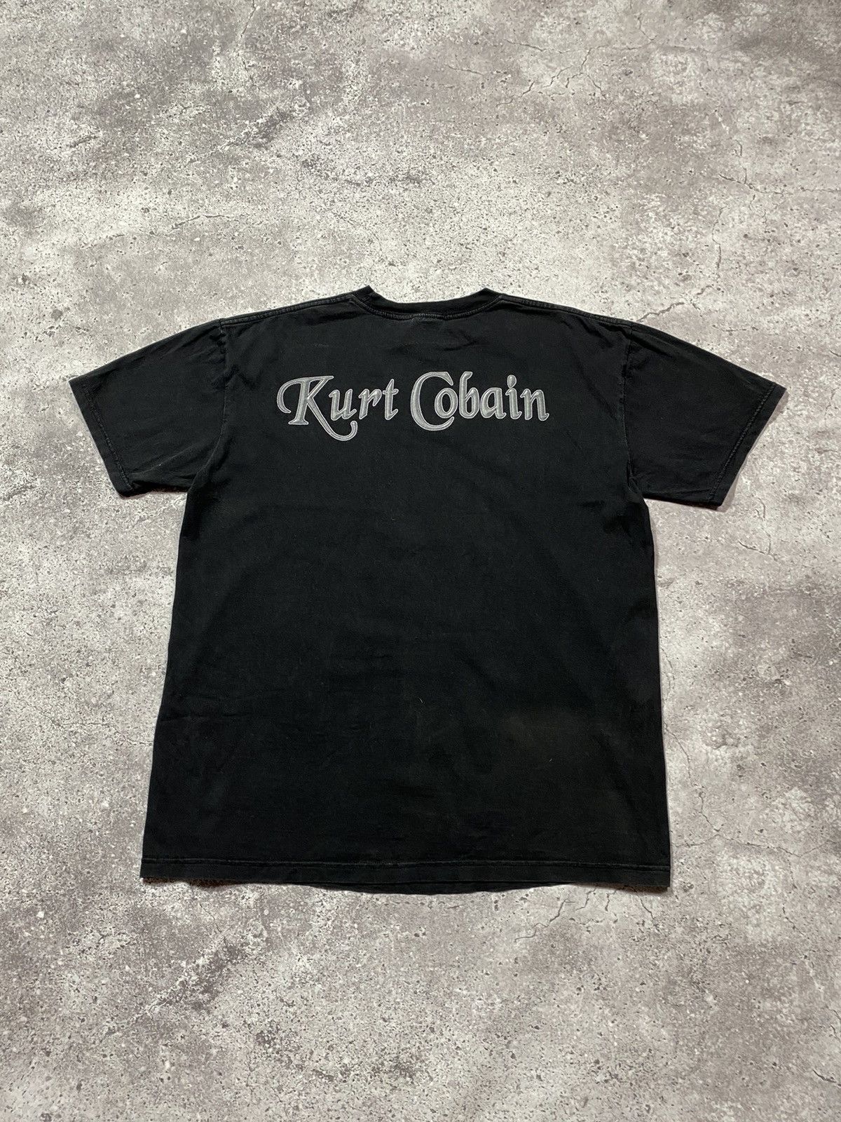 Band Tees Vintage 90-00’s Kurt Cobain 1967-1994 Metallica band Tshirt Size US XL / EU 56 / 4 - 2 Thumbnail