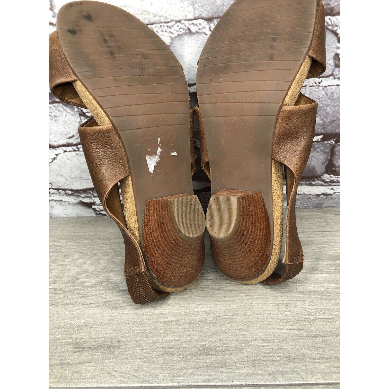Other Ara Brown Leather Cross Strap Wooden Stacked Heel Sandals Wo Size US 8 / IT 38 - 10 Thumbnail