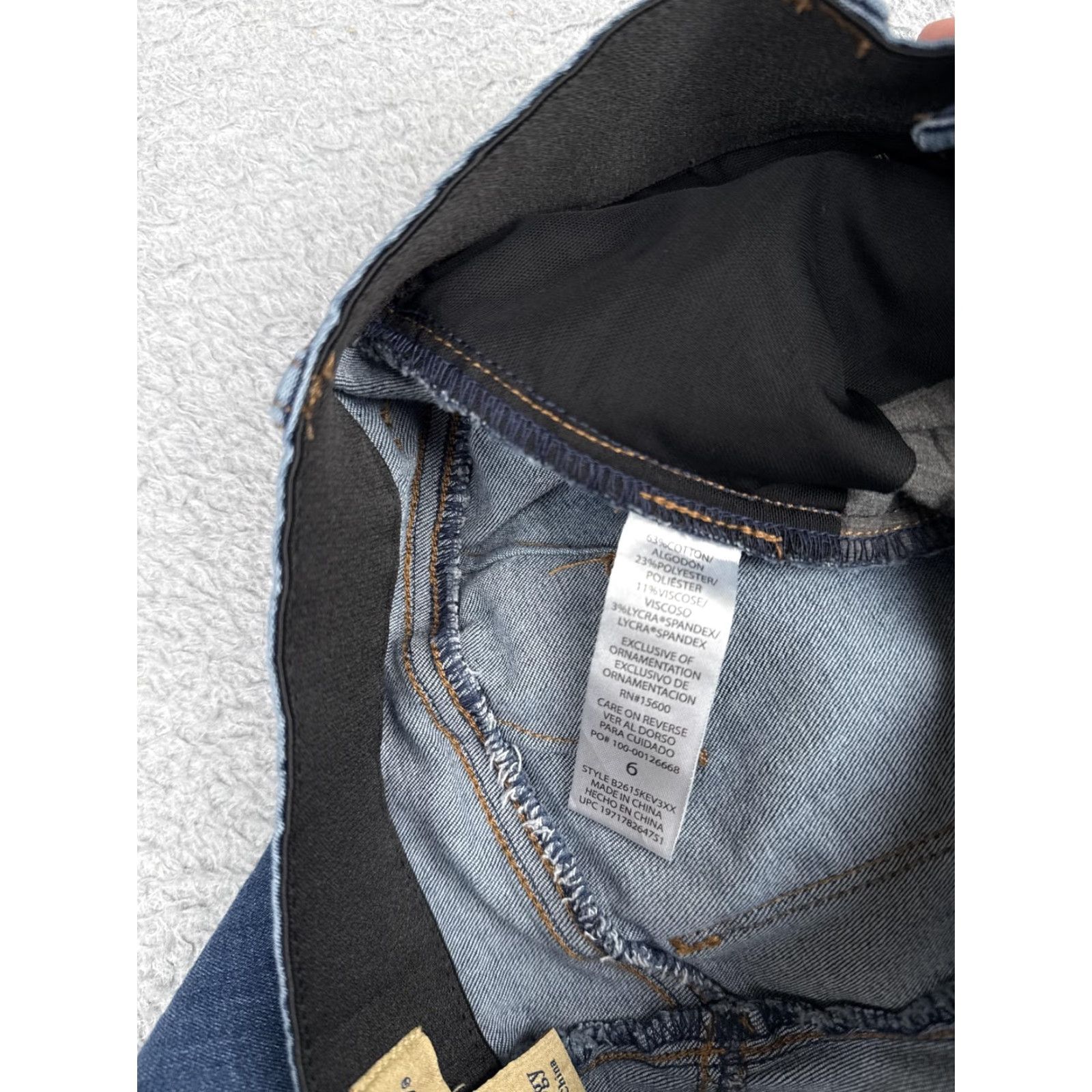 Vintage Democracy Jeans Womens Bootcut Mid Rise Distressed Denim 6 Blue 27x30 Pocket 5-Pocket Stretch Raw Hem Classic Comfortable Clothing Size 28" / US 6 / IT 42 - 7 Thumbnail