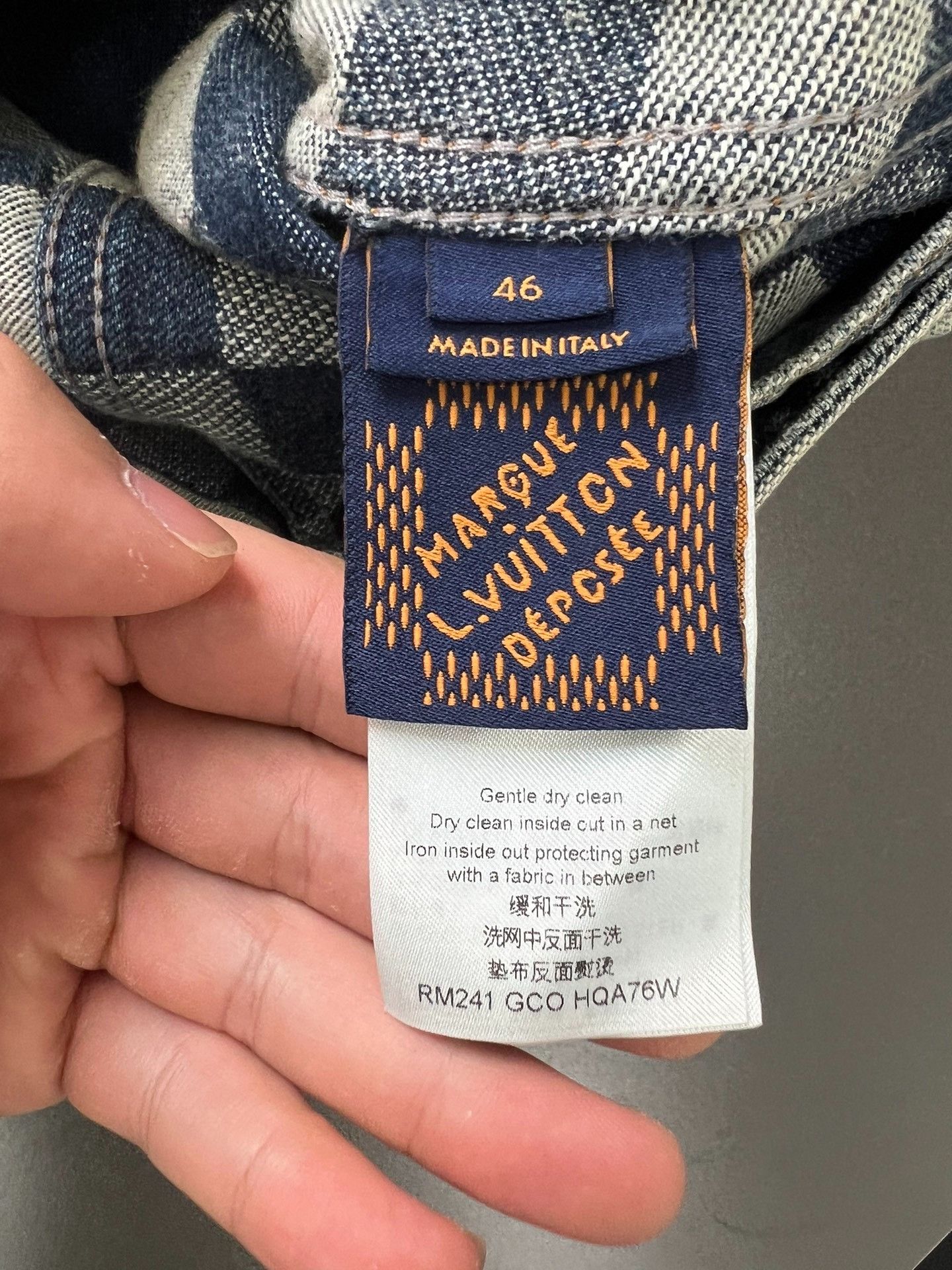 Louis Vuitton Louis Vuitton X Feidong Co-branded Denim Jacket Nextarrow-2 Size US S / EU 44-46 / 1 - 4 Thumbnail