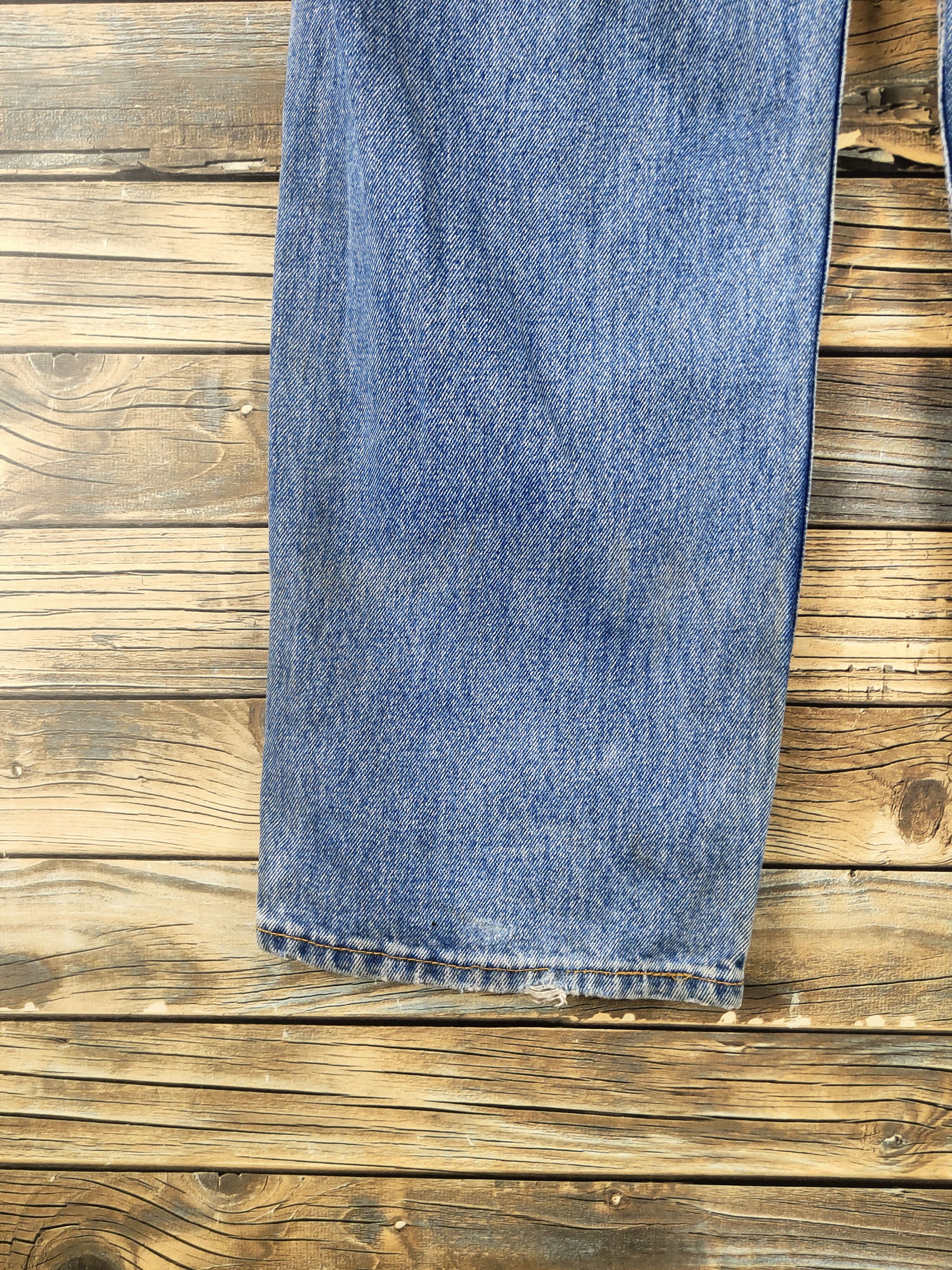 Levi's Levi's Blue Distressed Ripped Jeans #S2853 Size US 31 - 9 Thumbnail