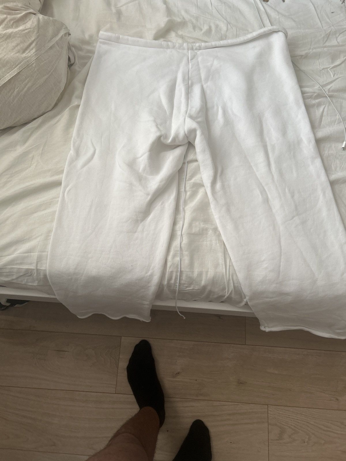 Yeezy YZY vultures joggers White Size US 36 / EU 52 - 3 Thumbnail