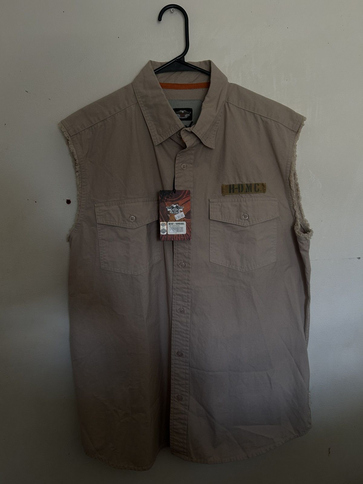 Brand new harley davidson vintage sleeveless button up shirt