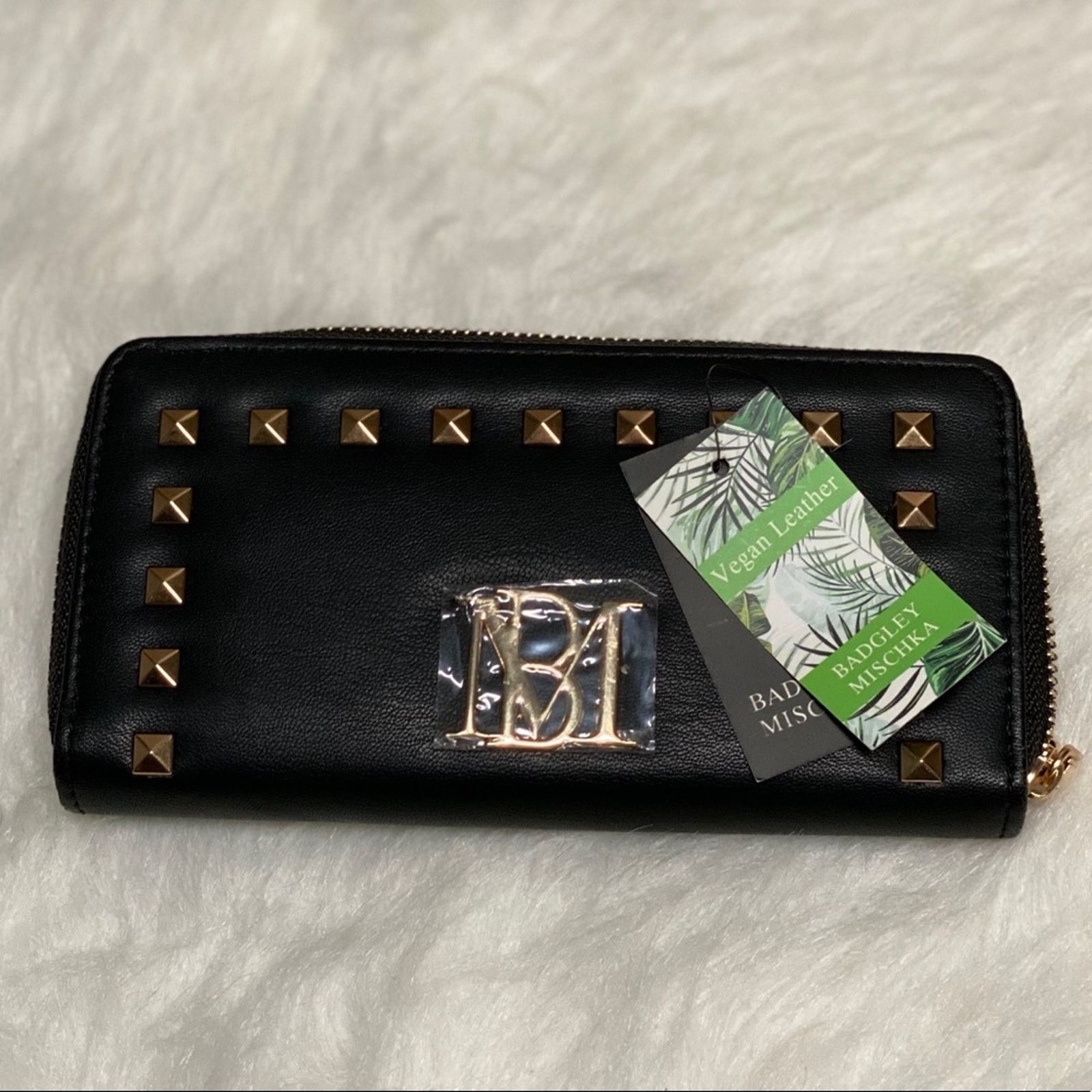 Badgley Mischka NWT Badgley Mischka Black Vegan Leather Wallet Size ONE SIZE - 4 Thumbnail