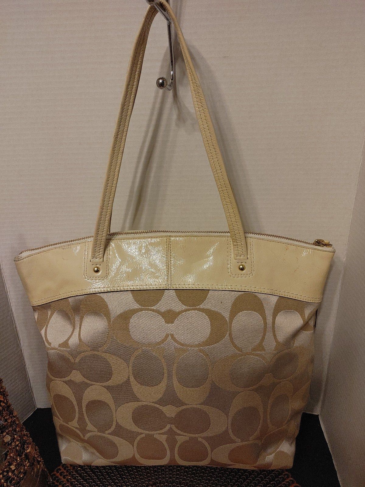 Coach Coach Signature Laura Tote F18335 Size ONE SIZE - 7 Thumbnail
