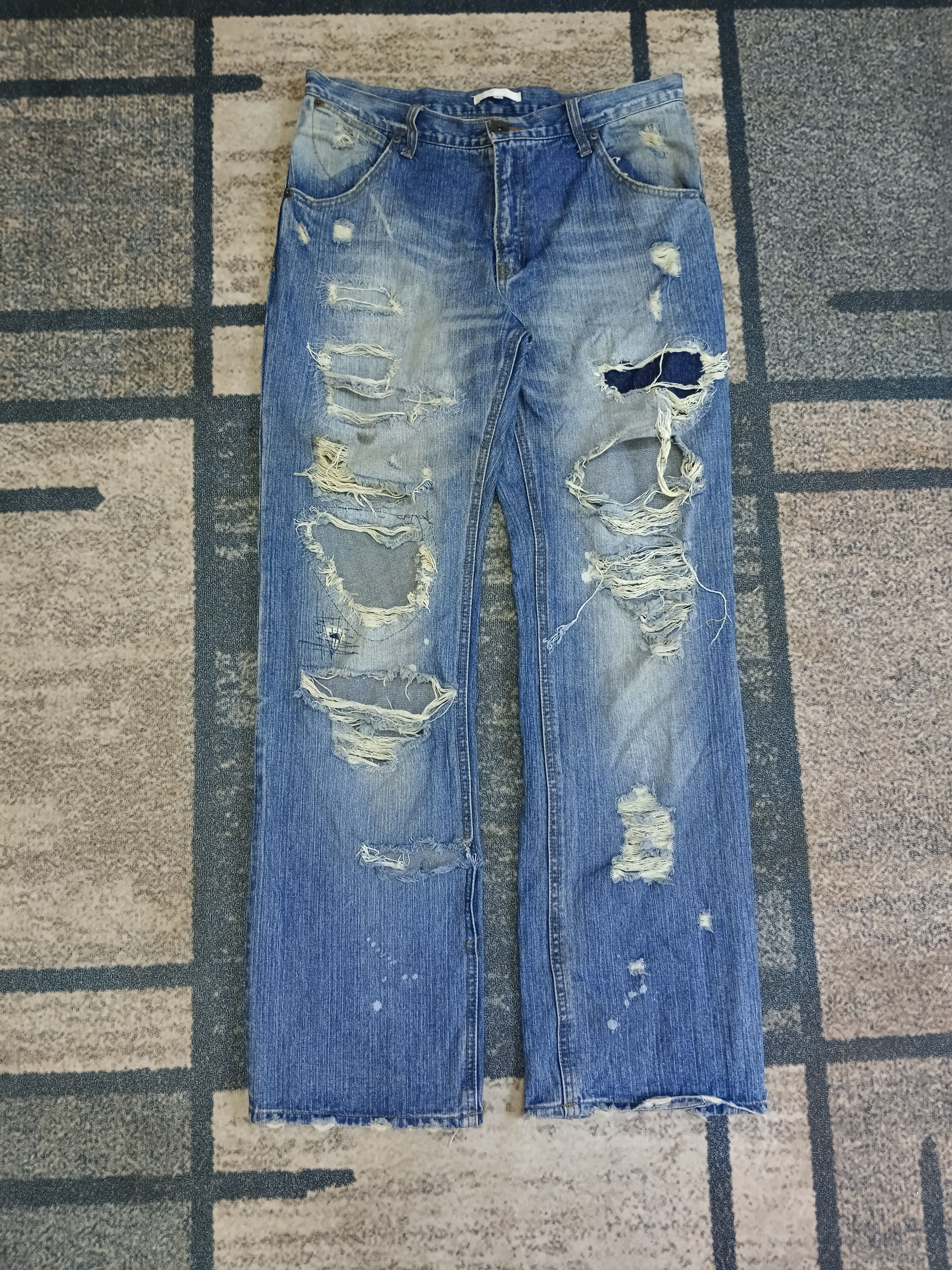 Japanese Brand SICK RIPED EXHIBITIONIST DENIM PANTS Size US 32 / EU 48 - 2 Thumbnail