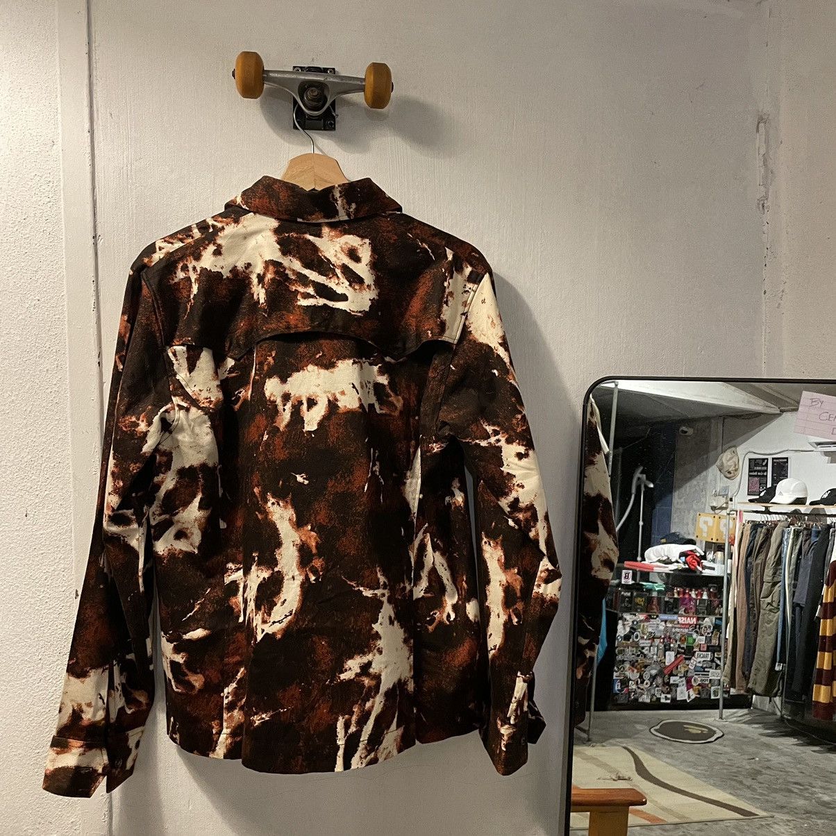 Japanese Brand × Tornado Mart Tornado Mart Printed Button Ups Size US M / EU 48-50 / 2 - 4 Thumbnail