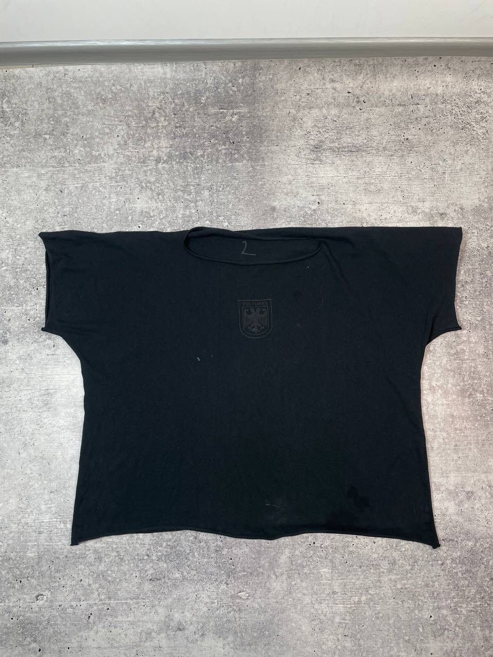 Kanye West Vultures Kanye West Promo Big Logo Merch Tee T-Shirt Y2K Size US L / EU 52-54 / 3 - 4 Thumbnail