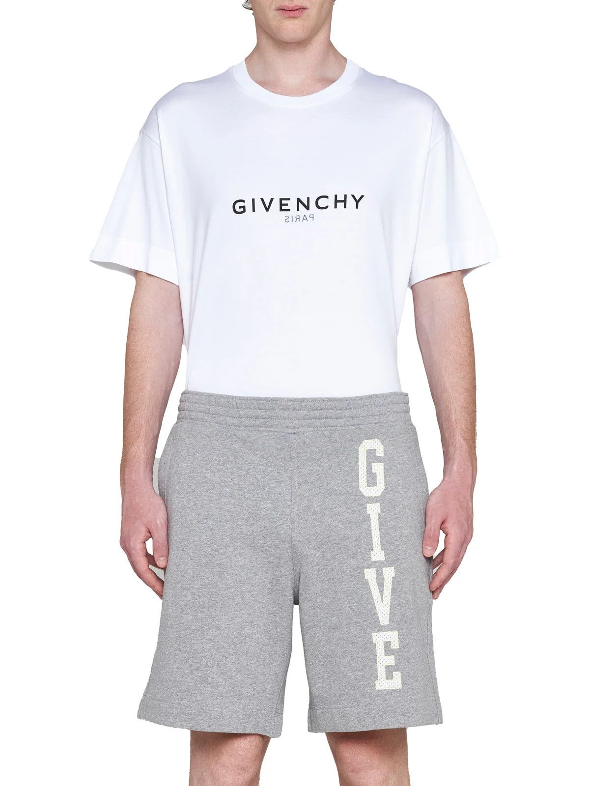 Givenchy o1w1db10525 New Board Shorts in Grey Size US 30 / EU 46 - 2 Thumbnail