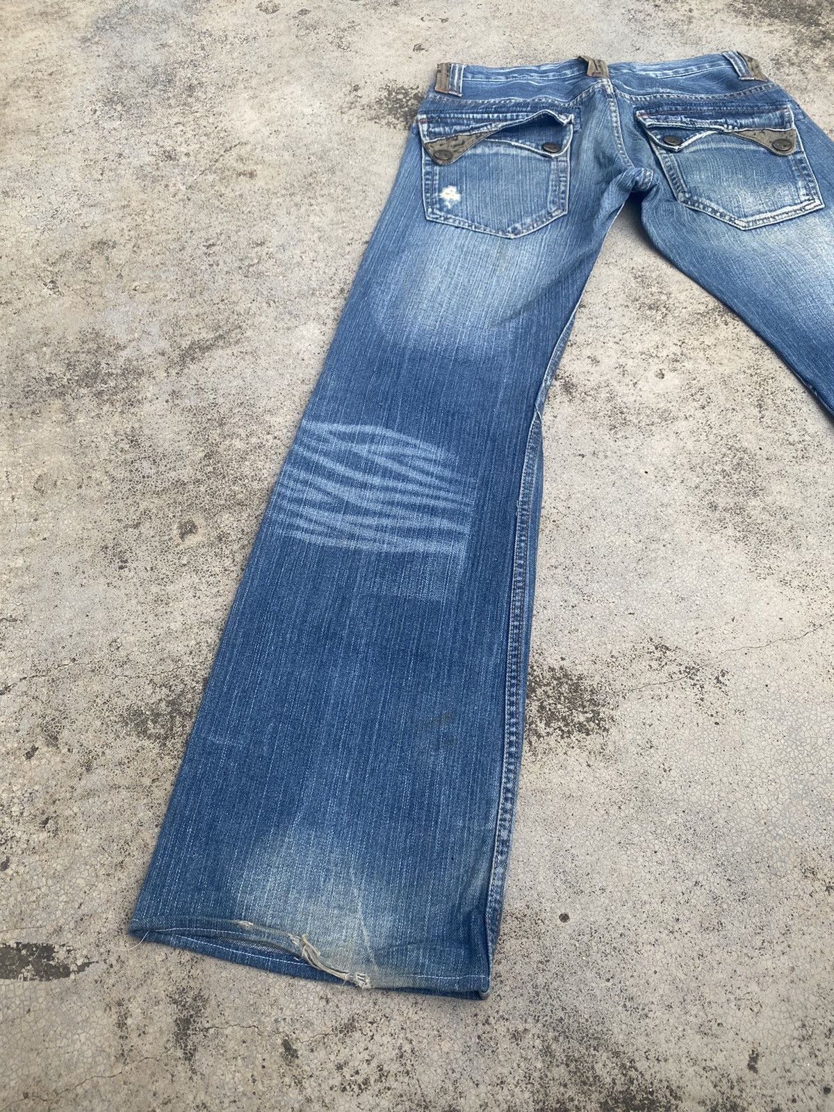 Japanese Brand Flare Jeans Root Three Distressed Fade Bootcut Size US 30 / EU 46 - 15 Thumbnail