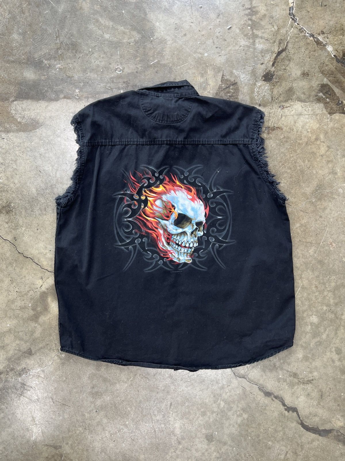 Harley Davidson × Vintage Vintage 2005 Y2k Skull Flame Cut Sleeve Button-Up Large Size US L / EU 52-54 / 3 - 2 Thumbnail