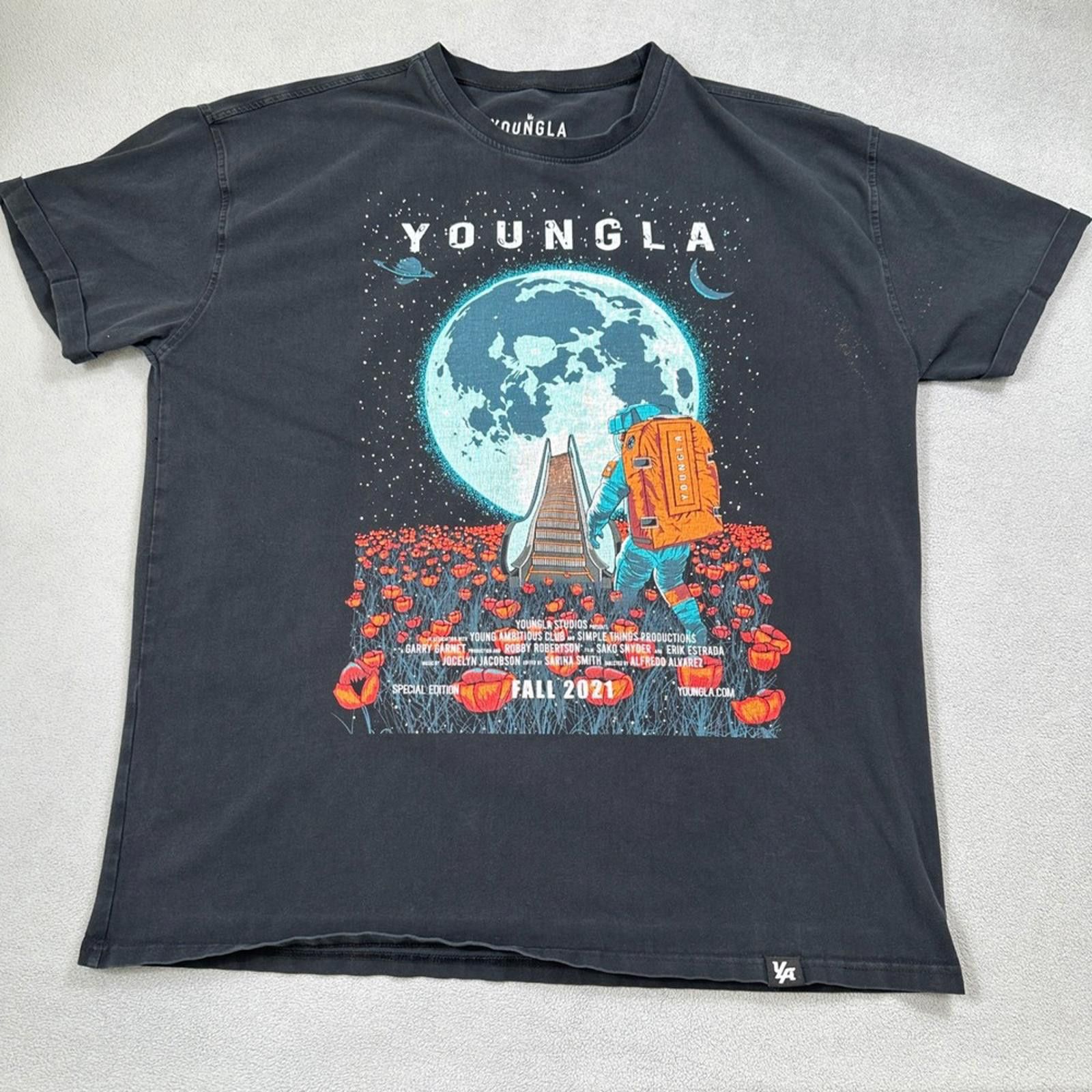 YoungLA YOUNGLA Shirt Black XL 2021 Mens Astronaut Moon Field Floral Size US XL / EU 56 / 4 - 1 Thumbnail