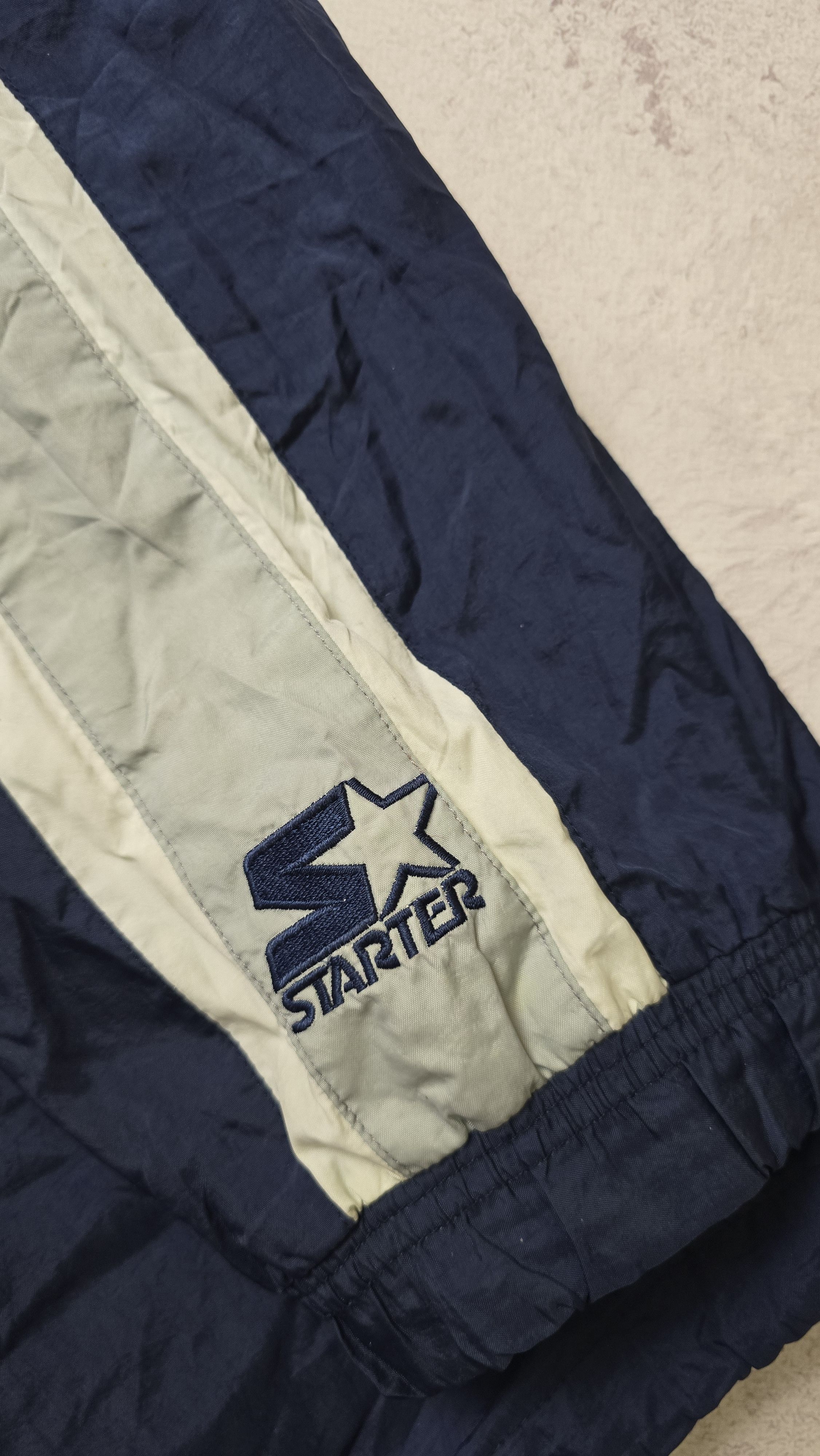 Starter Vintage 90's Starter Georgetown Hoyas Light Jacket Size US L / EU 52-54 / 3 - 13 Thumbnail
