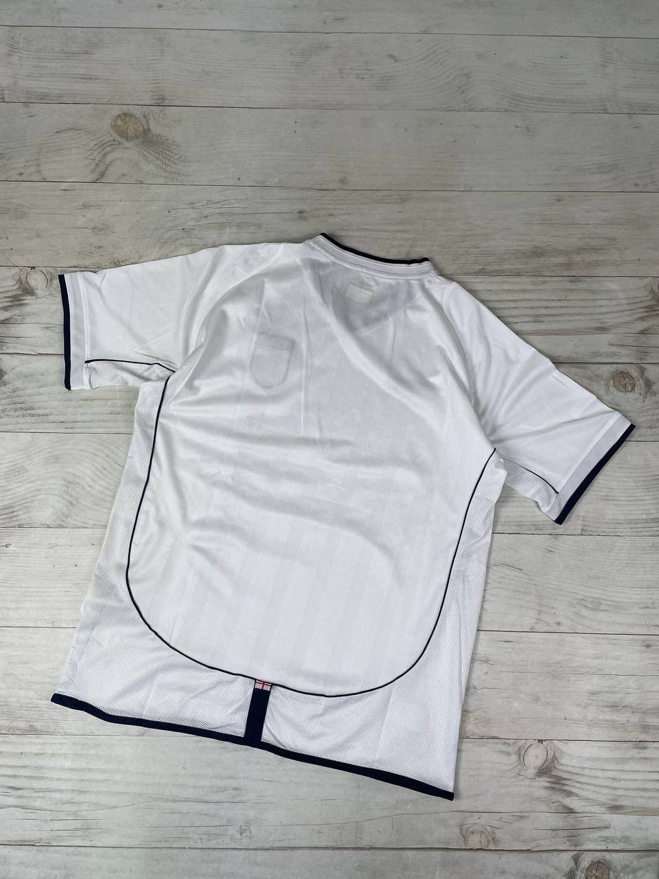 Umbro Vintage Umbro England 2001 2003 Home Shirt Soccer Jersey Size US XL / EU 56 / 4 - 8 Thumbnail
