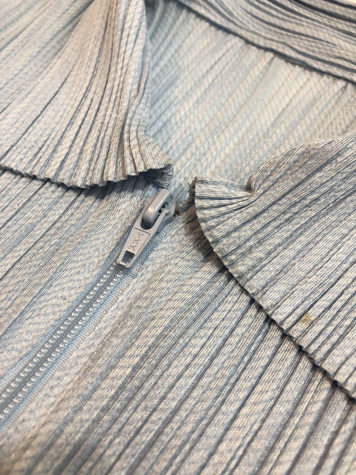 Pleats Please Issey Miyake Pleats Please by Issey Miyake Longsleeves Size S / US 4 / IT 40 - 5 Thumbnail