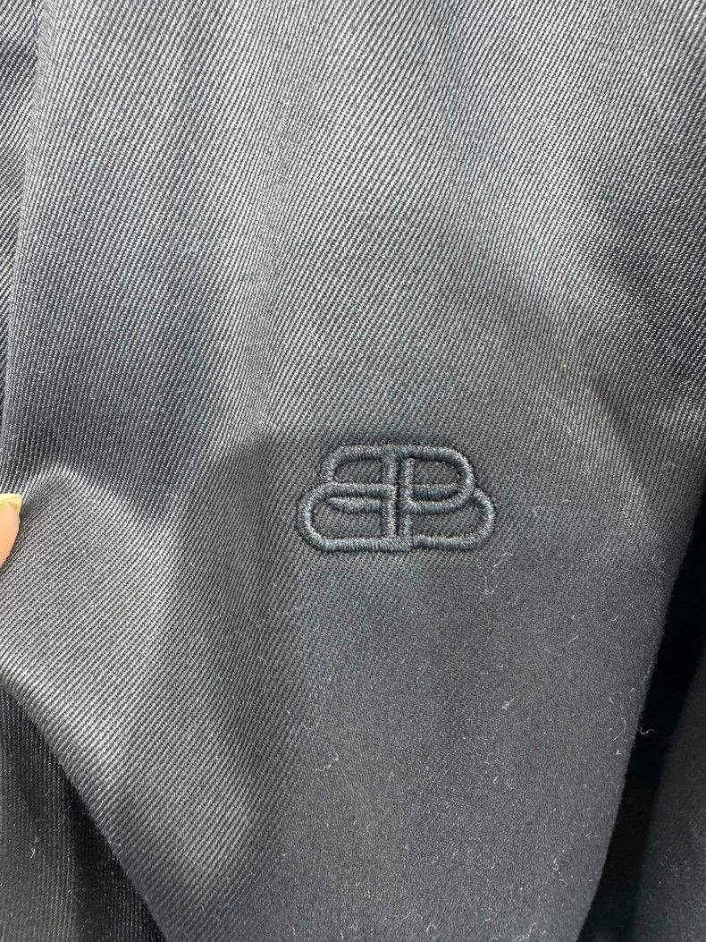 Balenciaga Balenciaga size 36 Fitness pattern shirt jacket size 36 98 Size S / US 4 / IT 40 - 6 Thumbnail