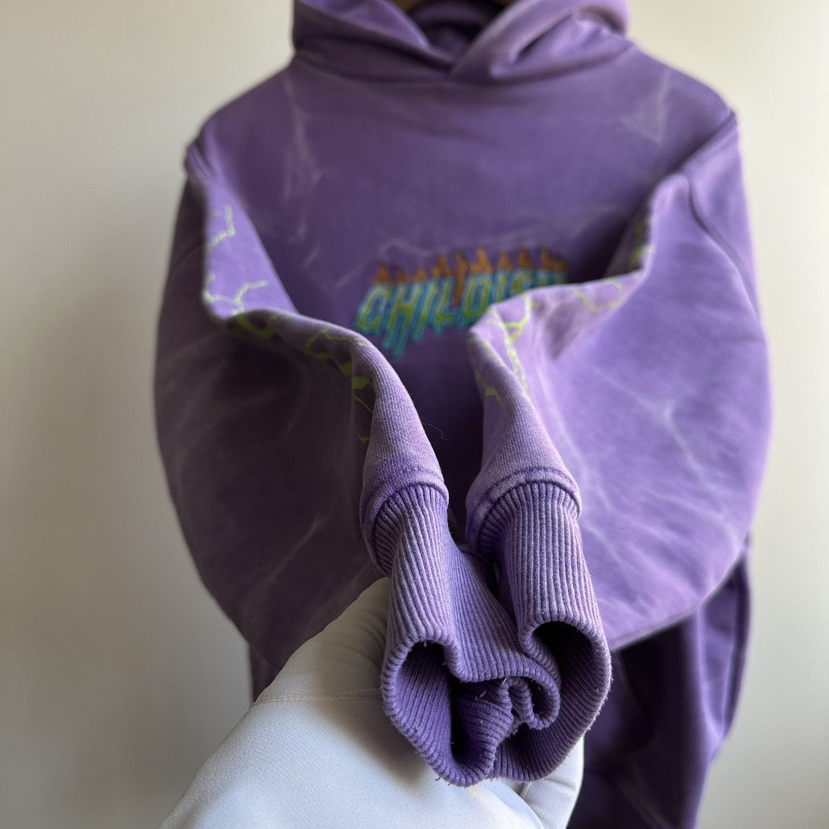 CHILDS VINTAGE 1995 CHILDISH ROBS MOTORS RACING PURPLE HOODIE Size US S / EU 44-46 / 1 - 13 Thumbnail