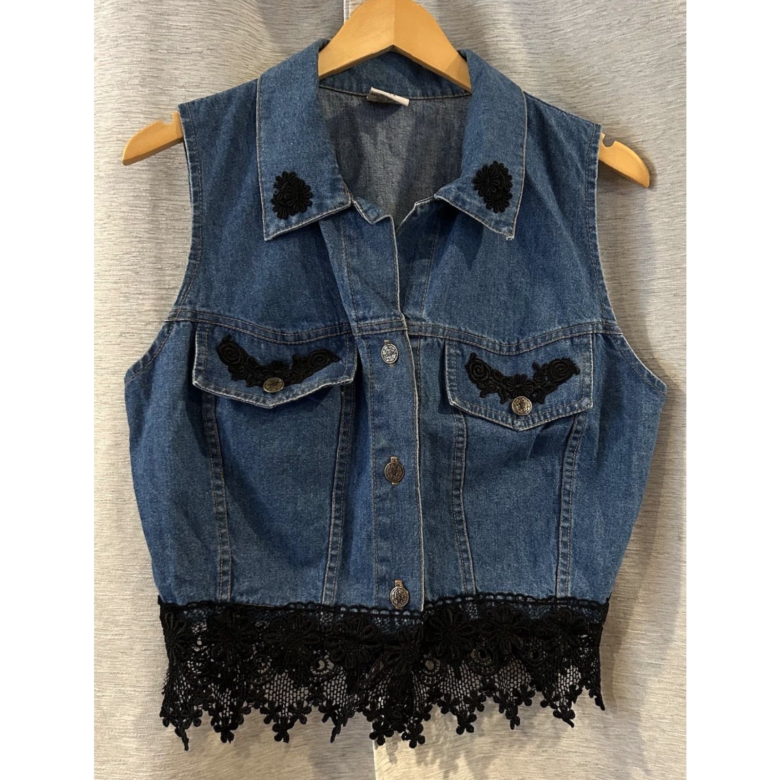 Vintage VINTAGE USIX Denim Vest Black Lace Size Medium USA Vest Denim M Black USA 90s Ladies Mens Size M / US 6-8 / IT 42-44 - 2 Thumbnail