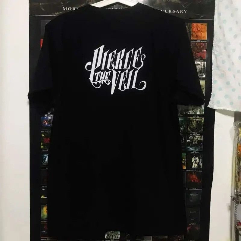 Vintage Vintage Rock Brand T-Shirt Size US XL / EU 56 / 4 - 2 Thumbnail
