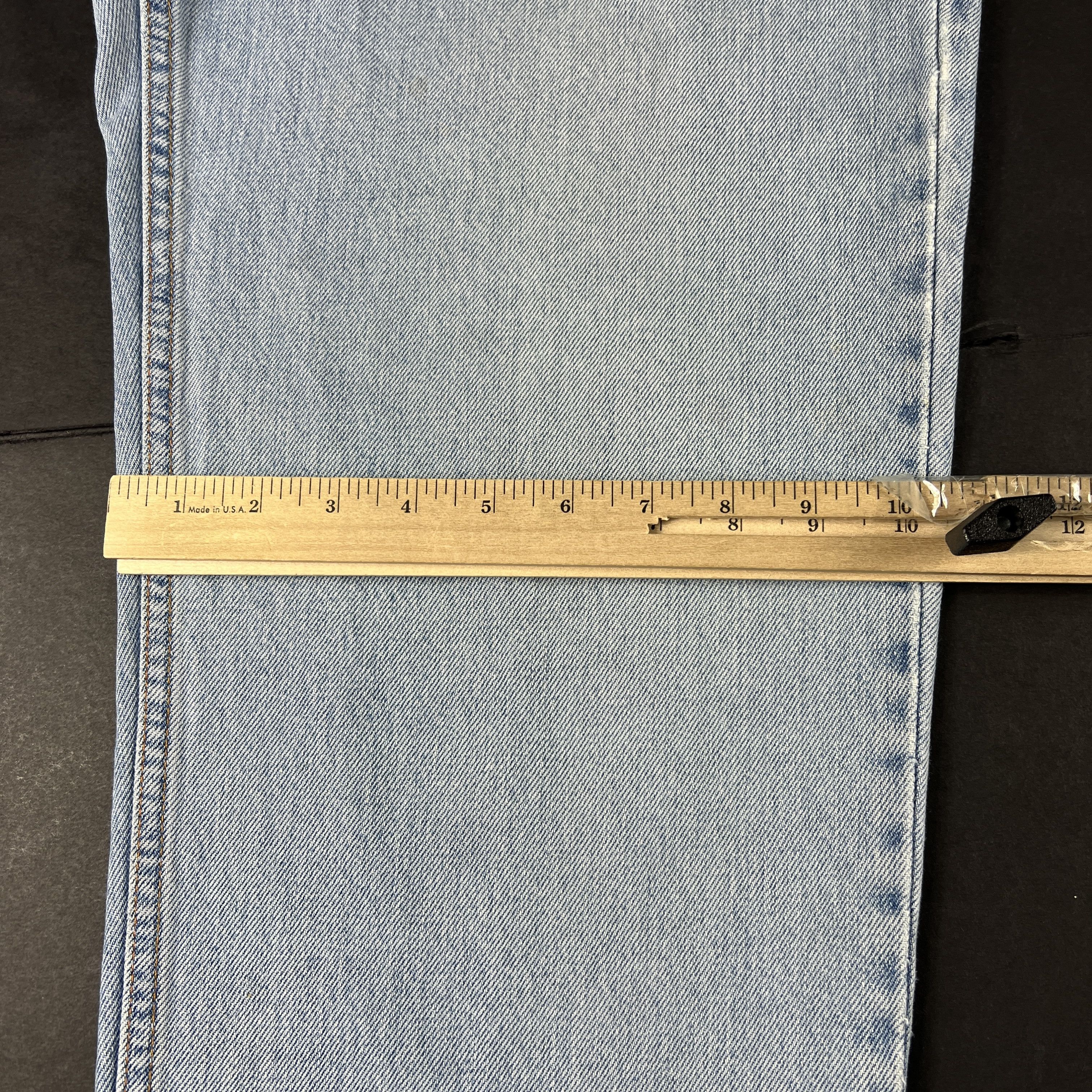 Levi's × Vintage Y2K Levi's Jeans 550 Relaxed Light Blue Faded Cotton Denim Size US 35 - 19 Thumbnail
