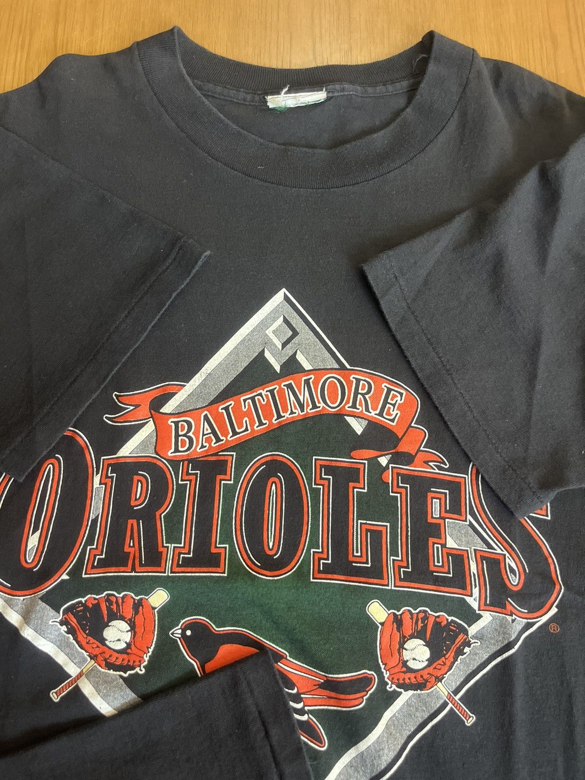 MLB Vintage BALTIMORE ORIOLES Nutmeg O MLB Team 90’s Tshirt Size US M / EU 48-50 / 2 - 8 Thumbnail