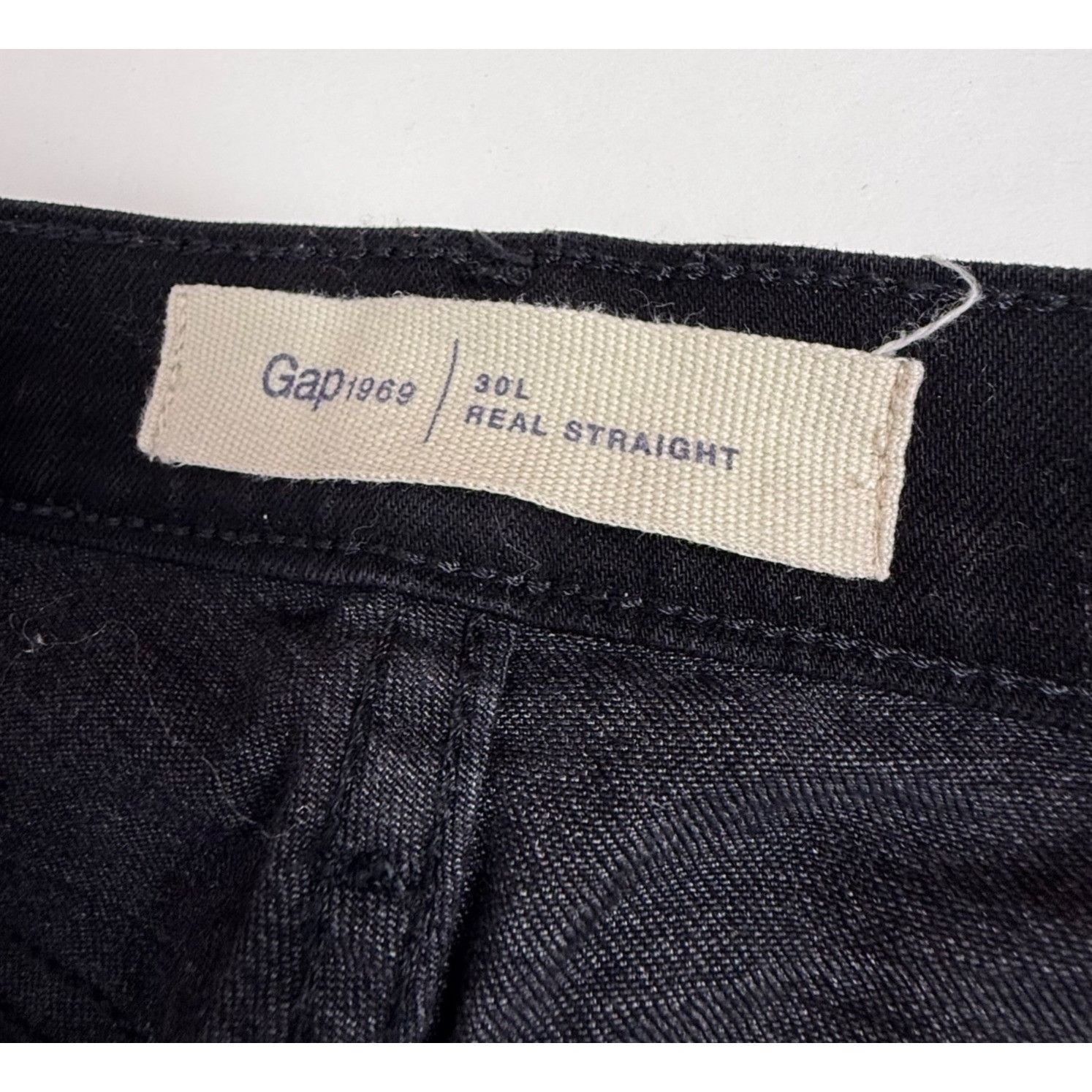 Gap Gap 1969 Women's Real Straight Classic Black Jeans Size 30L Size 30" / US 8 / IT 44 - 2 Thumbnail