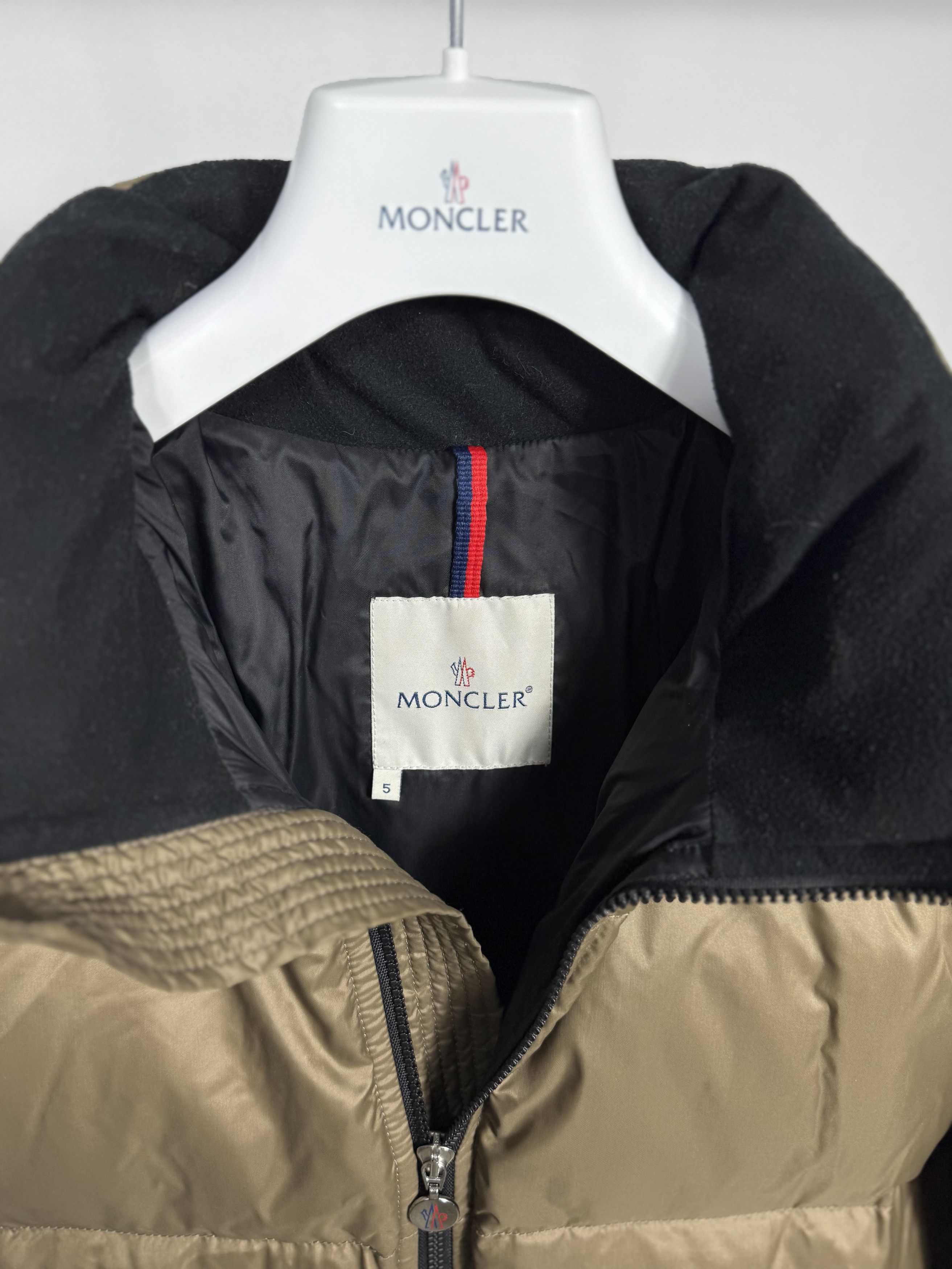 Moncler Moncler Bazille Jacket Size US XL / EU 56 / 4 - 4 Thumbnail