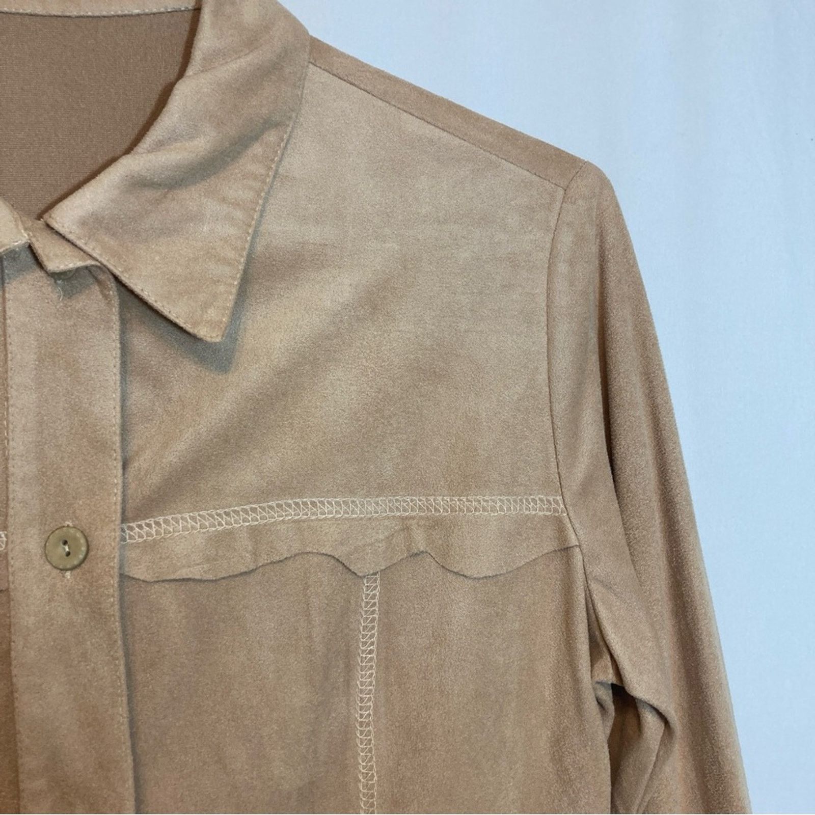 Vintage Vintage Ultra Suede Leather Tan Button Up Blouse Top Size M / US 6-8 / IT 42-44 - 4 Thumbnail