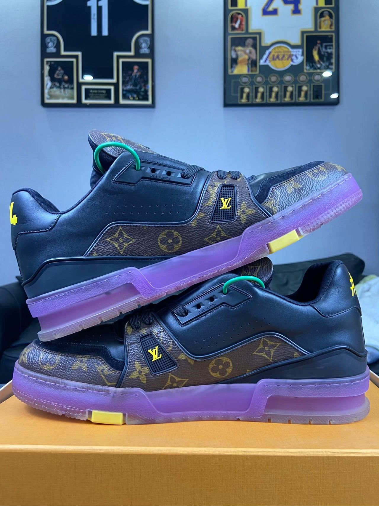 Louis Vuitton Louis Vuitton Training Purple Lowtop Sneakers 10 Men Size US 10 / EU 43 - 1 Thumbnail