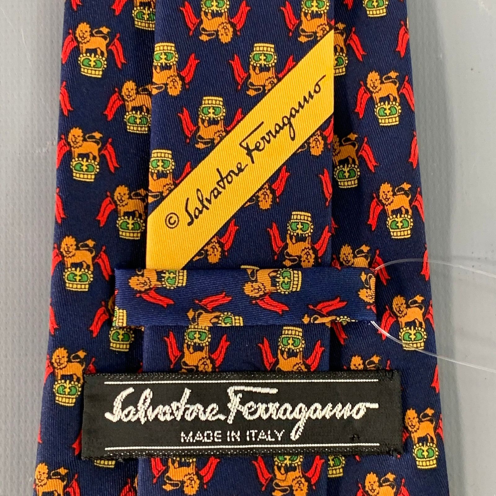 Salvatore Ferragamo SALVATORE FERRAGAMO Navy Red Orange Lion Crest Silk Tie Size ONE SIZE - 4 Thumbnail