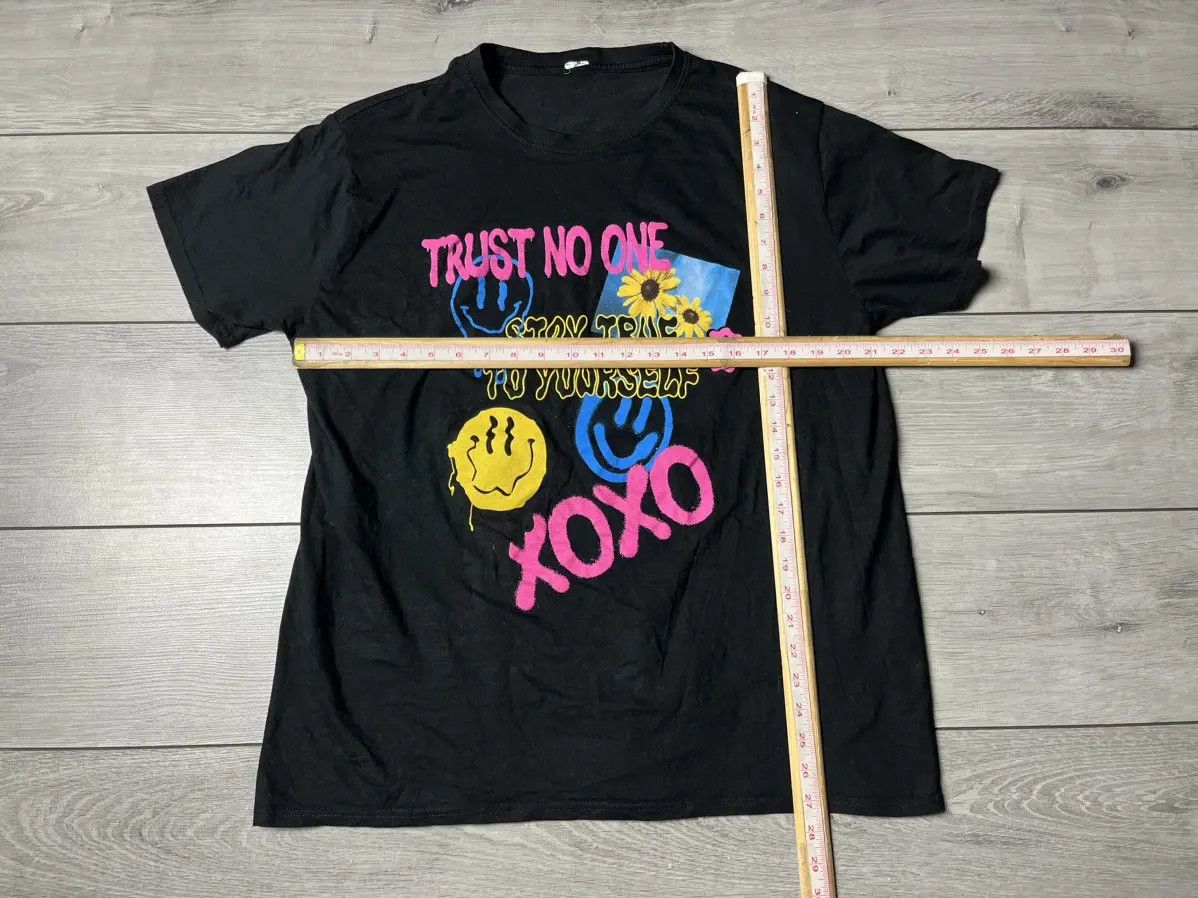 Band Tees Vintage Trust no one stay true to yourself Tshirt Size US L / EU 52-54 / 3 - 5 Thumbnail