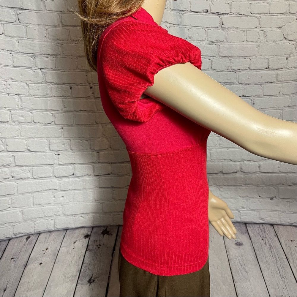 Free People NWT New Free People Molly Red Ribbed Short Sleeve Surplice Size XS / US 0-2 / IT 36-38 - 4 Thumbnail