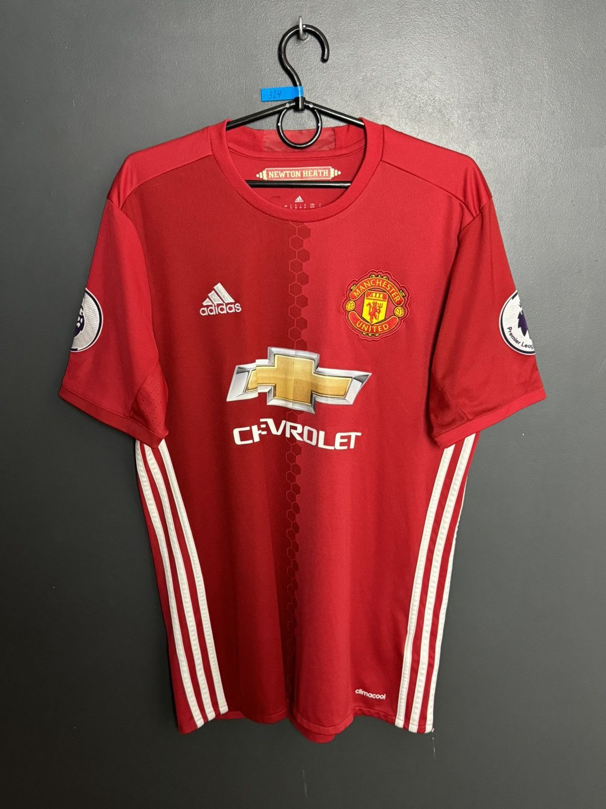 Adidas Manchester United 16/17 Home Pogba Football Jersey T-Shirt Size US M / EU 48-50 / 2 - 2 Thumbnail