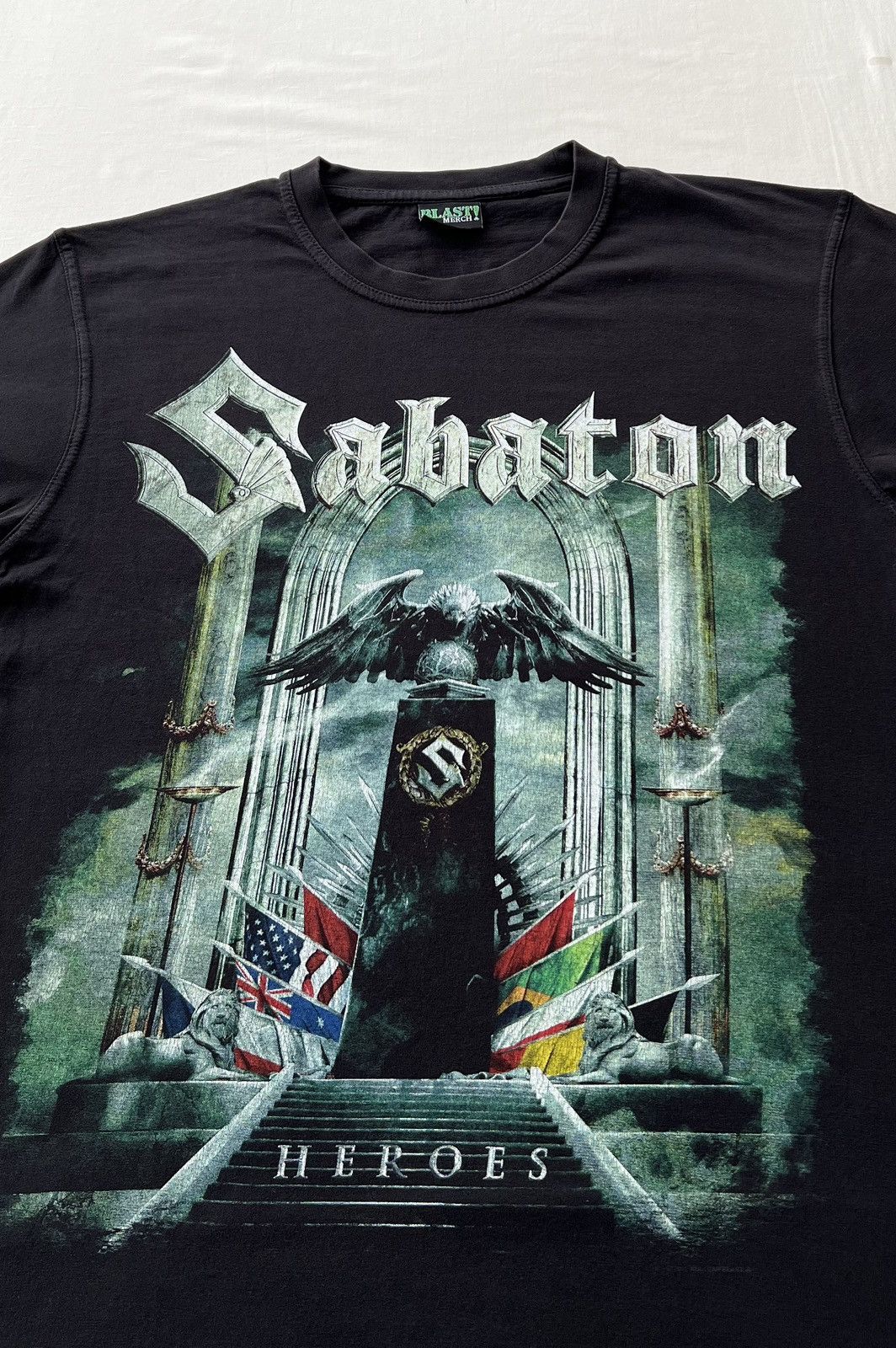 Band Tees Vintage 2010s Sabaton Heroes Metal Band Black T-shirt Size US L / EU 52-54 / 3 - 5 Thumbnail