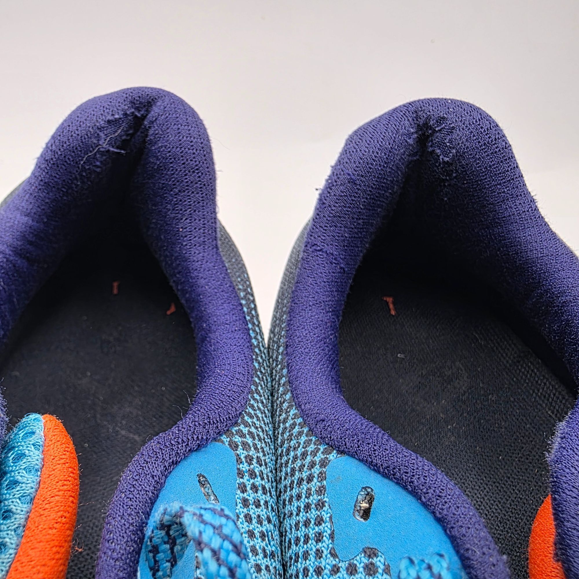 New Balance New Balance Fresh Foam 680v7 Vibrant Sky Mens 10.5 Blue Shoe Size US 10.5 / EU 43-44 - 9 Thumbnail