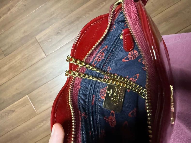 Vivienne Westwood Vivienne Westwood size os Love lacquered leather bag Size ONE SIZE - 2 Thumbnail