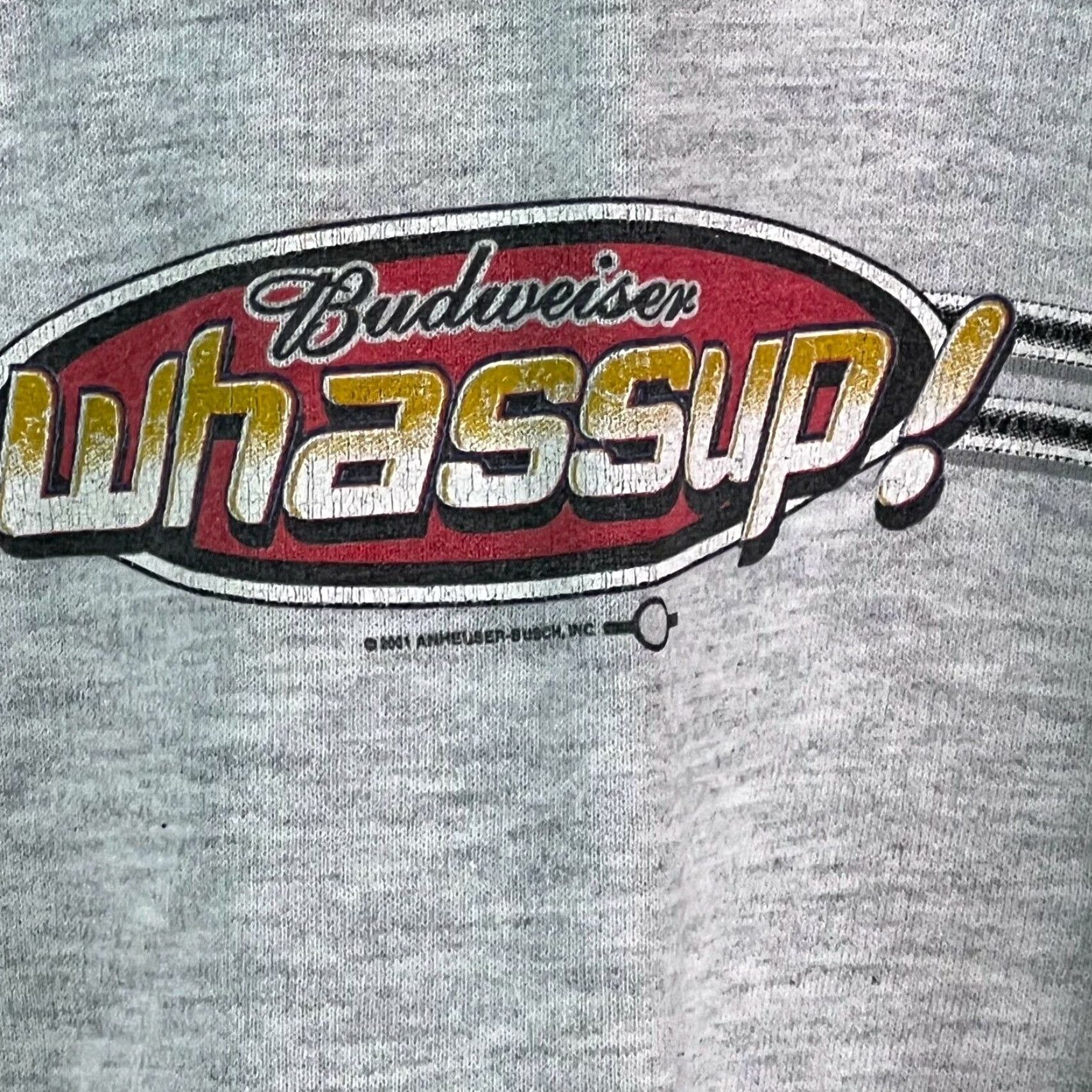 Gildan VTG Budweiser Whassup! Graphic Gray Sweatshirt Gildan Mens 50% Cotton 50% Polyester SZ L Size L Graphic Print Crew Neck Pullover Long Sleeve Vintage Size US L / EU 52-54 / 3 - 4 Thumbnail