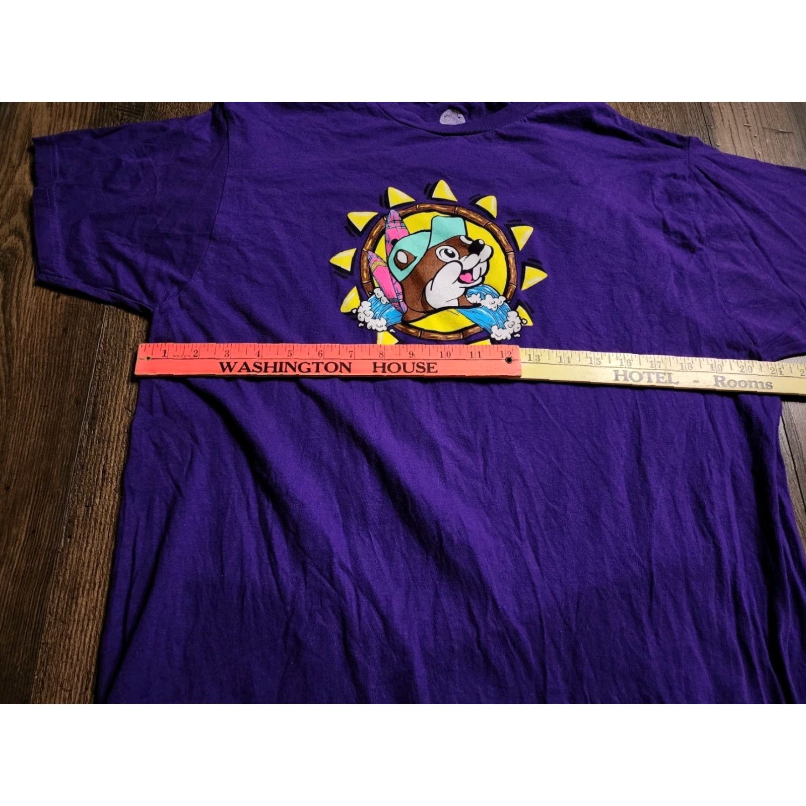 Doublet Buc-ee's T-Shirt – Adult L – Purple – Double-Sided Logo – Short Sleeve Cotton – Men’s Buc-ee’s 2020s Graphic Tee Size US L / EU 52-54 / 3 - 2 Thumbnail