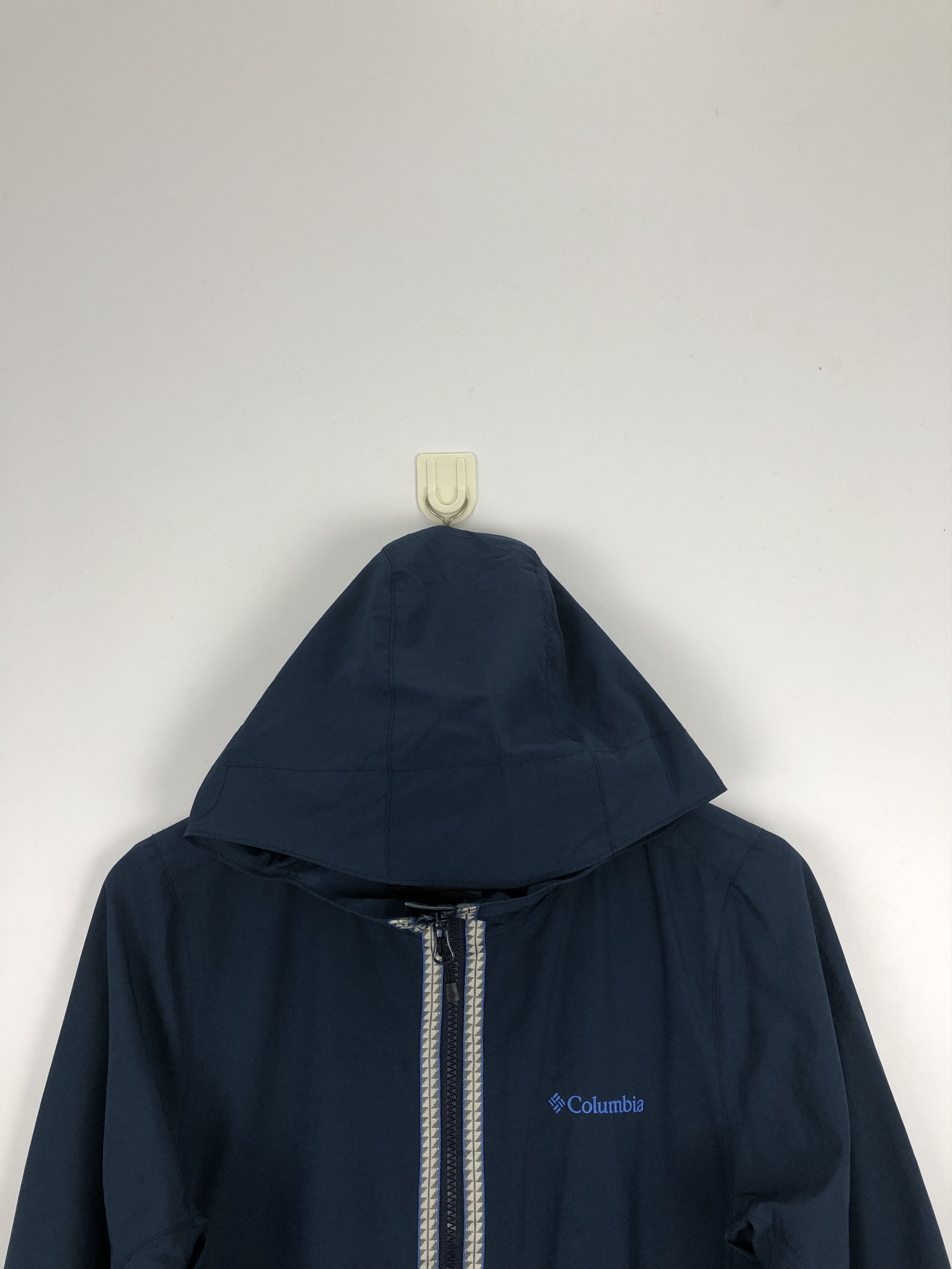 Columbia Vintage Columbia Hoodie Light Jacket J0713 Size US M / EU 48-50 / 2 - 2 Thumbnail