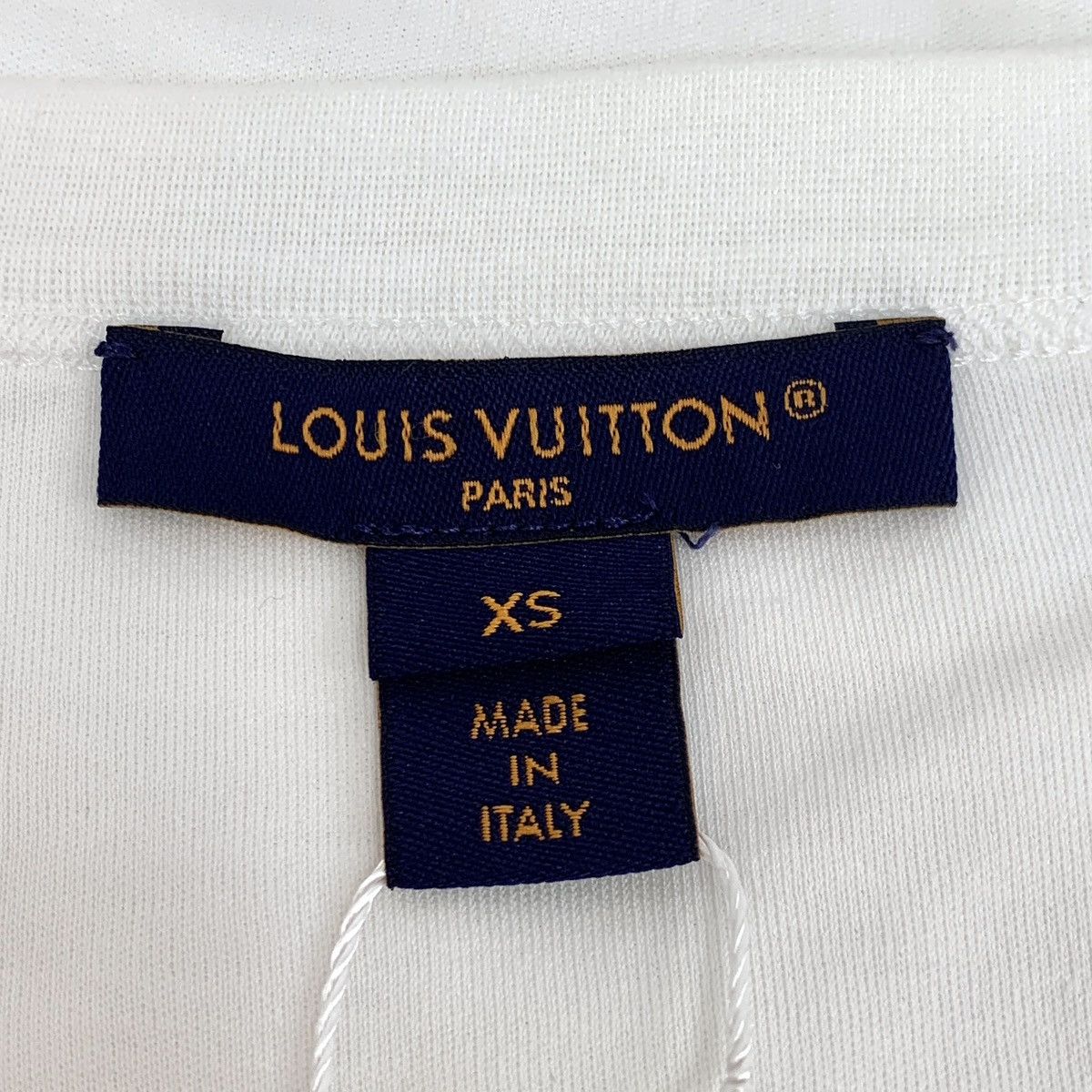 Louis Vuitton Louis Vuitton Emblem Print Short Sleeve T-Shirt K26WX Size XS / US 0-2 / IT 36-38 - 6 Thumbnail