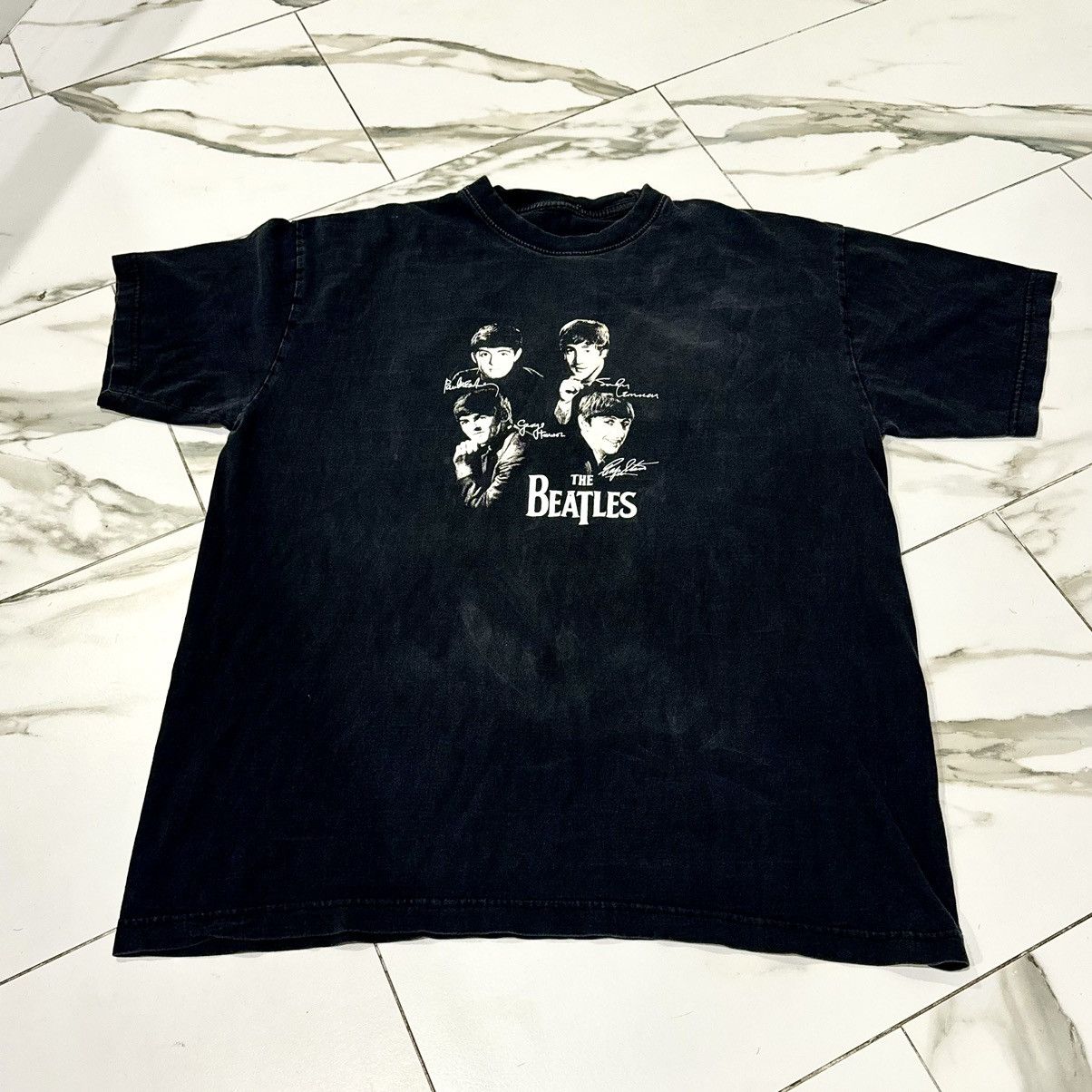 Band Tees VINTAGE 90s THE BEATLES TEE! Size US XL / EU 56 / 4 - 4 Thumbnail