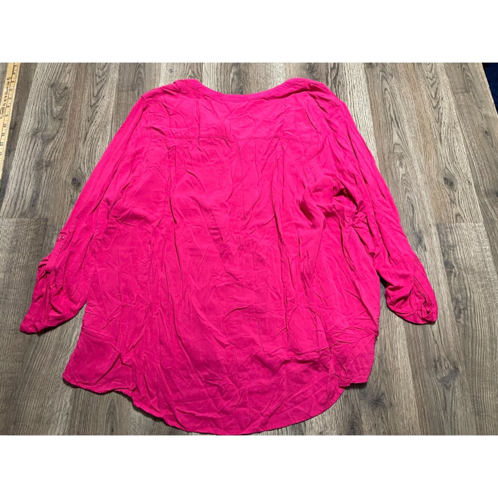 Vintage VINTAGE? (No) Ava & Viv Shirt Womens 2XL Pink Long Sleeve V-Neck 1/4 Buttons T-Shirt Casual Modern Basic Regular Split? Size XXL / US 16-18 / IT 52-54 - 2 Thumbnail