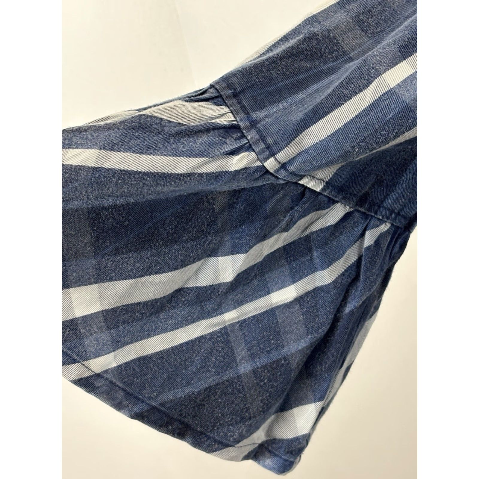 Vintage John Mark Bell Sleeve Blouse Women’s XL Blue Plaid Tencel 3/4 Sleeve Round Neck Pullover Casual Travel Vintage No Size XL / US 12-14 / IT 48-50 - 6 Thumbnail